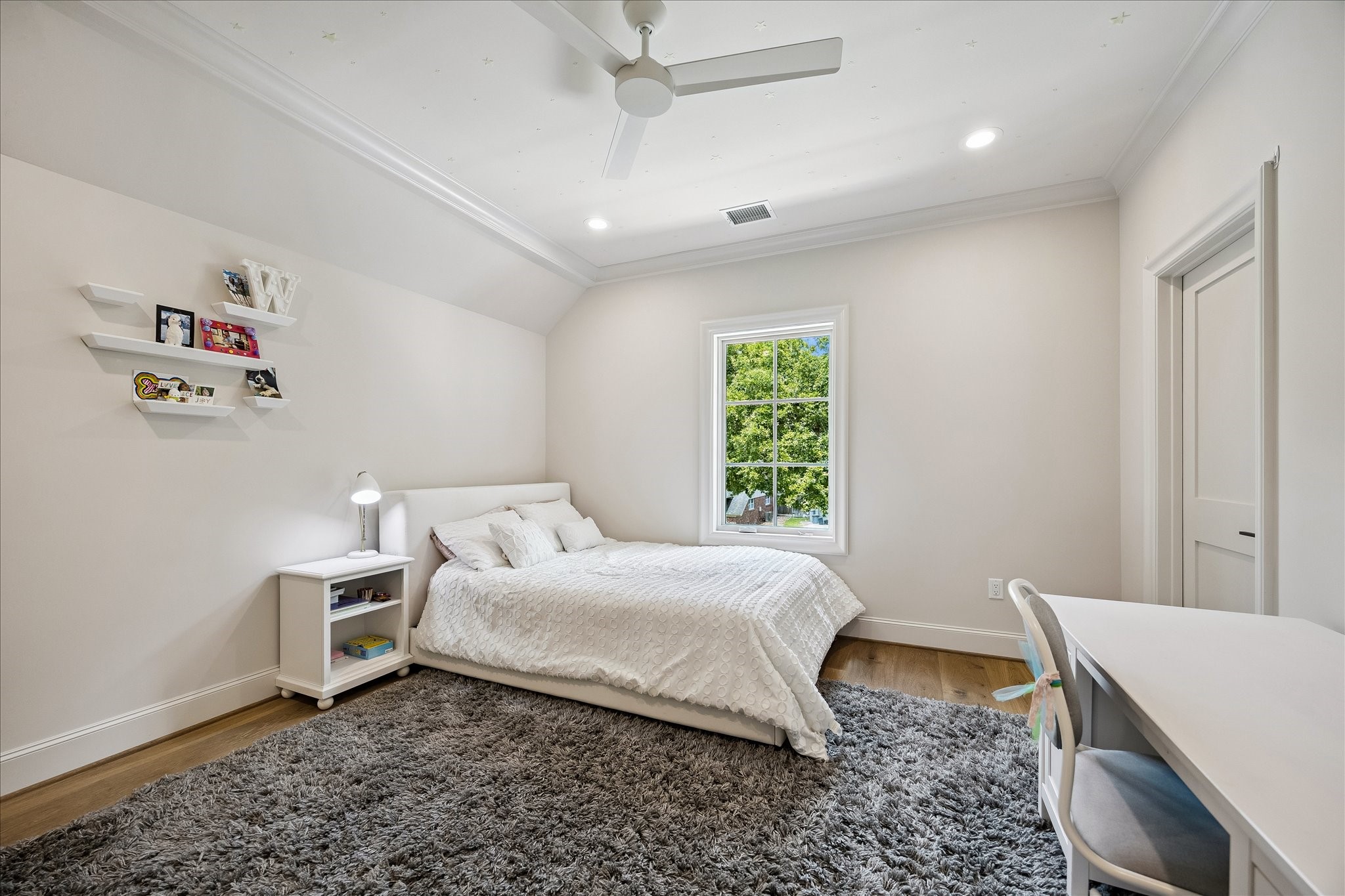 10801 Long Shadow Lane Property Photo 31