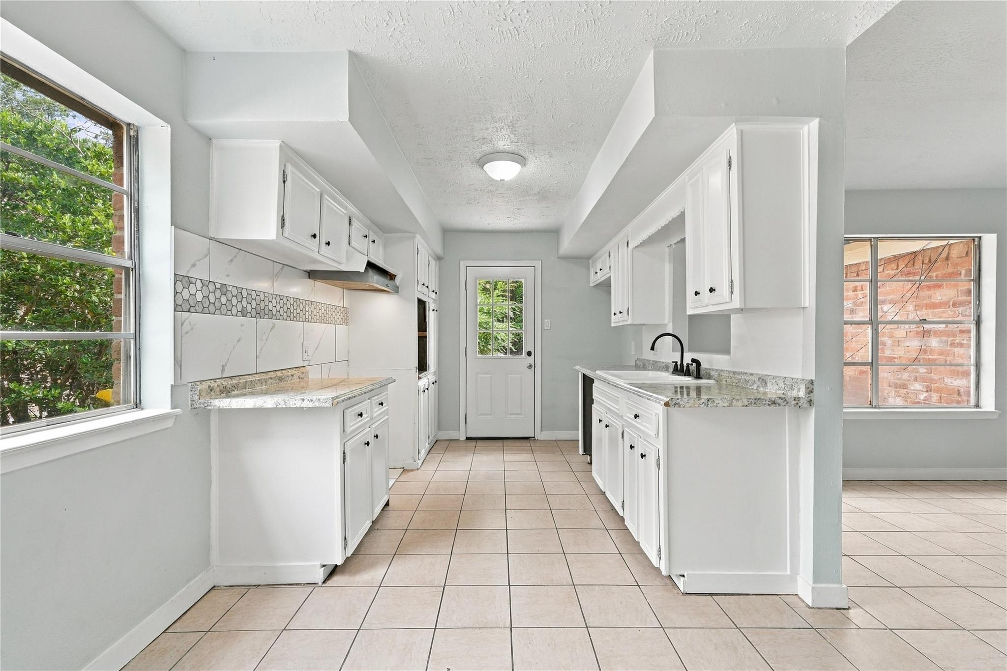 508 Alison Street Property Photo 5