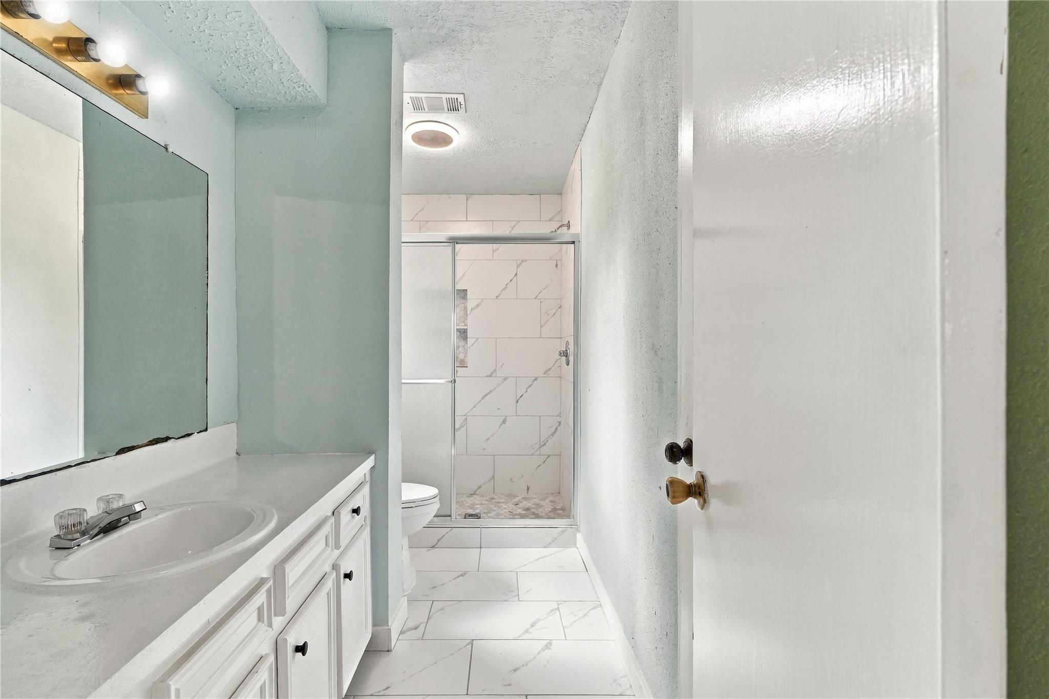 508 Alison Street Property Photo 13