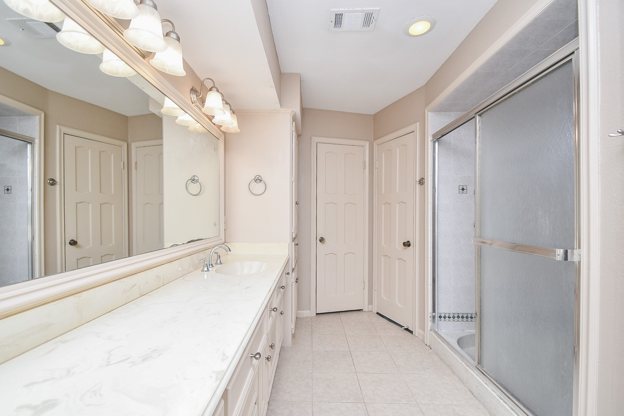 3826 Pecan Valley Drive Property Photo 23