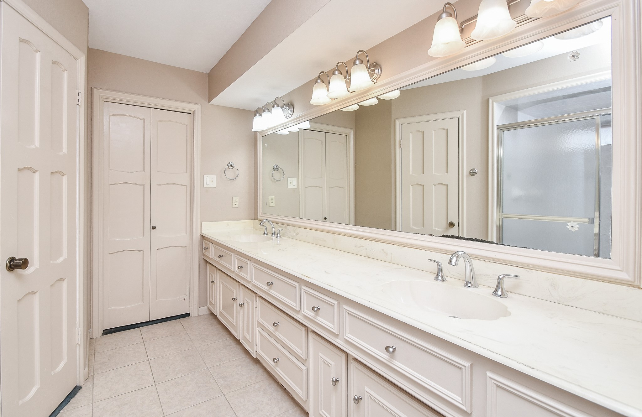 3826 Pecan Valley Drive Property Photo 24