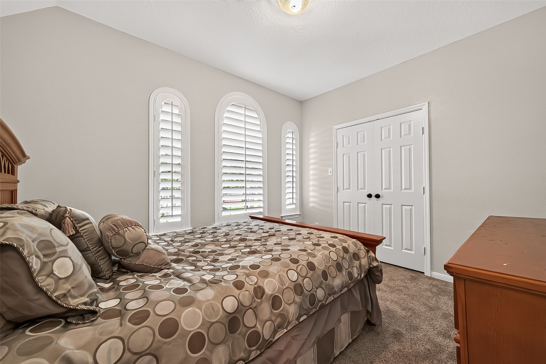 827 Annies Way Property Photo 36