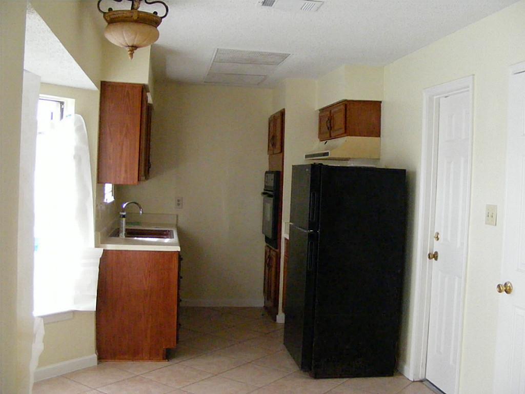 1615 Mosher Lane Property Photo 5