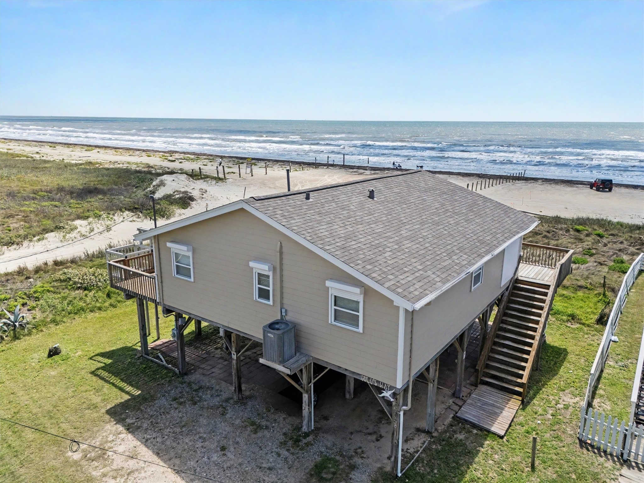 16505 Jamaica Beach Road Property Photo 4