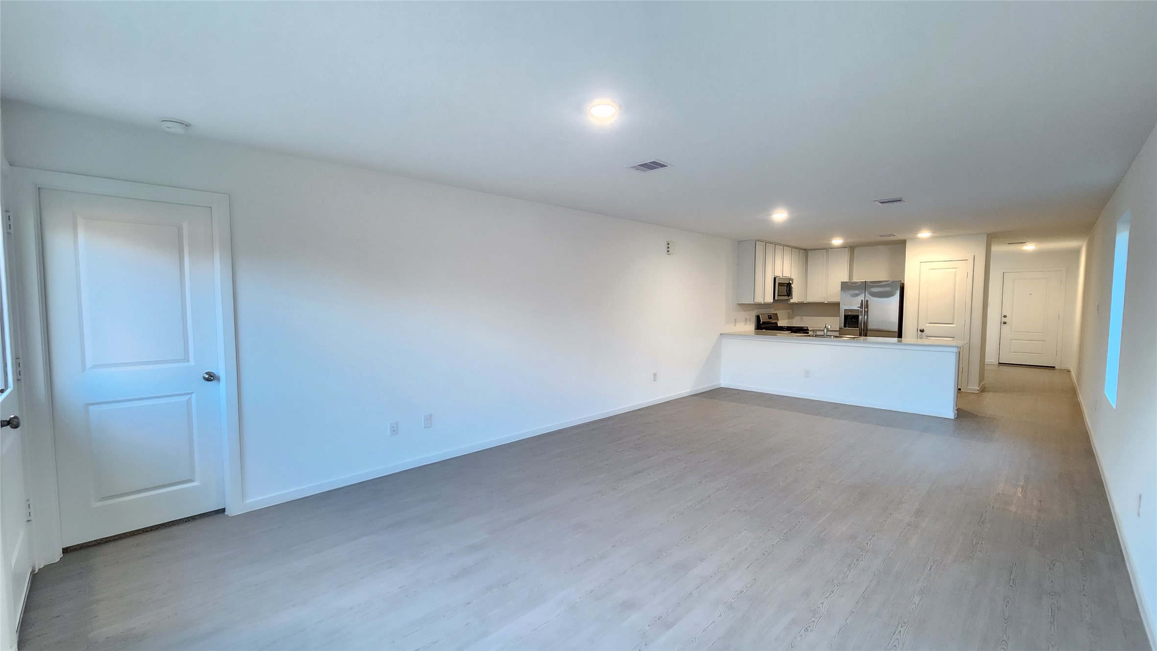 26735 Feather Reed Drive Property Photo 11