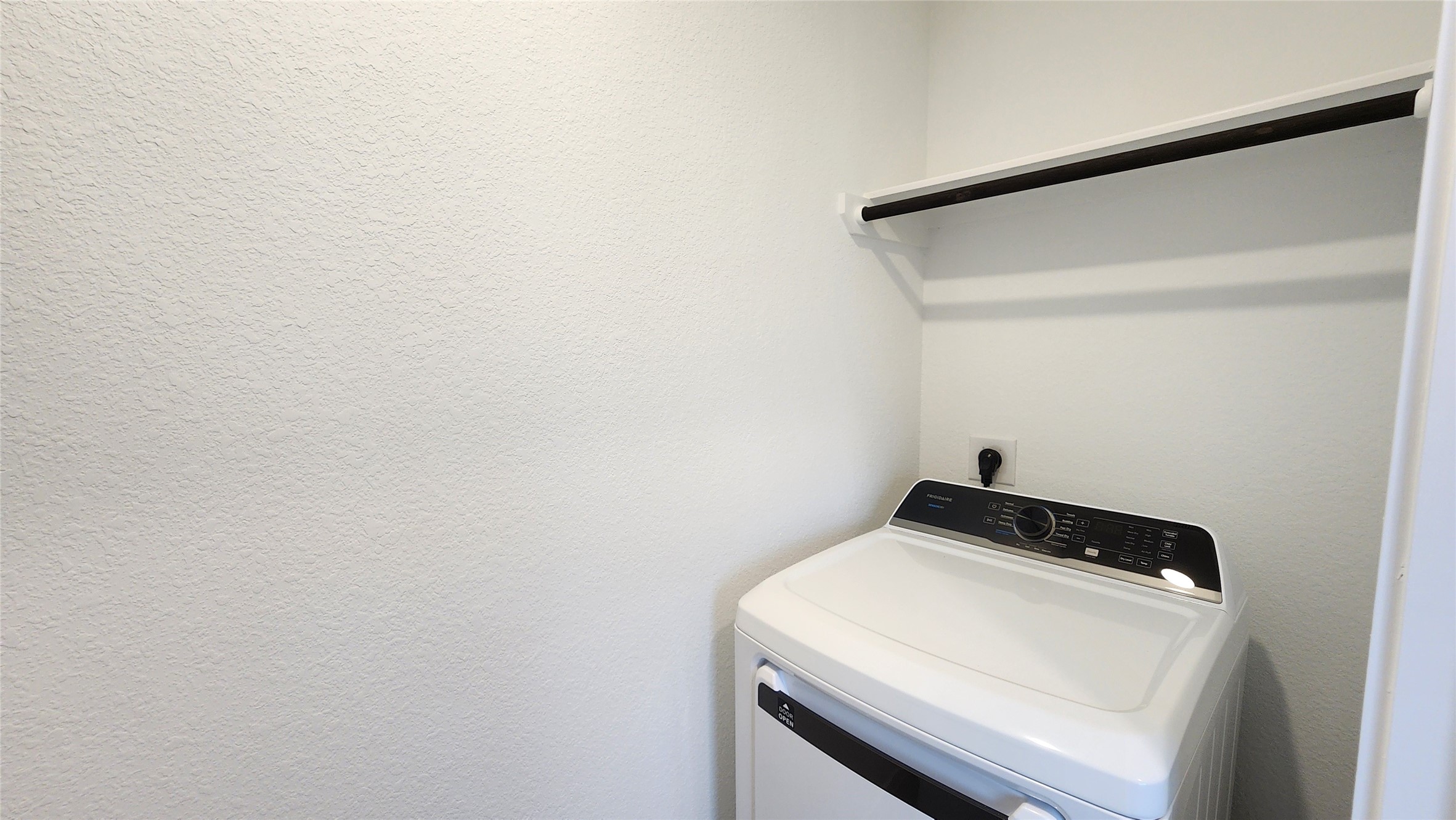 26735 Feather Reed Drive Property Photo 24