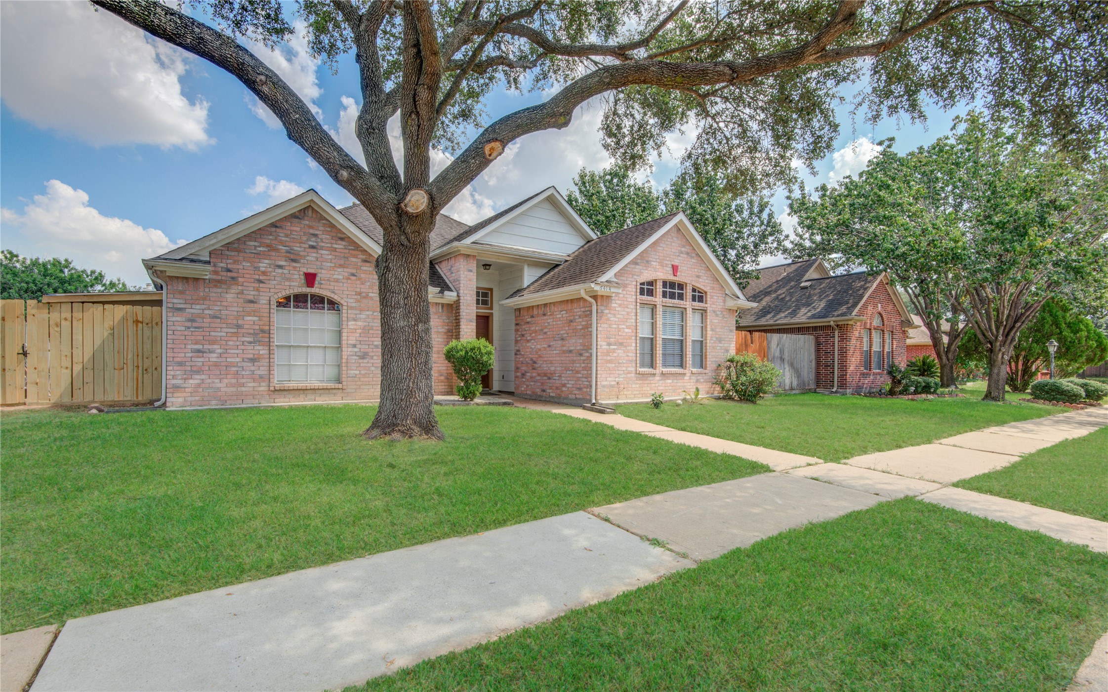 6414 Bosley Lane Property Photo 1