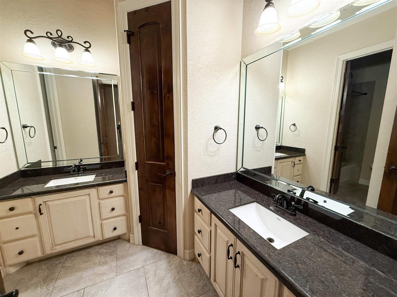 6470 Claybourn Drive Drive Property Photo 17