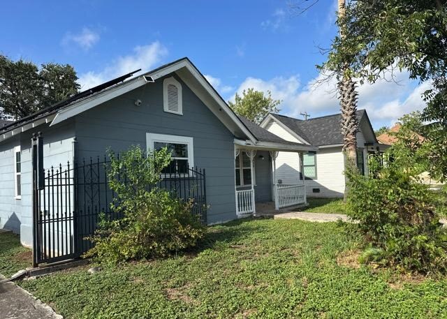2050 Cincinnati Avenue Property Photo 3