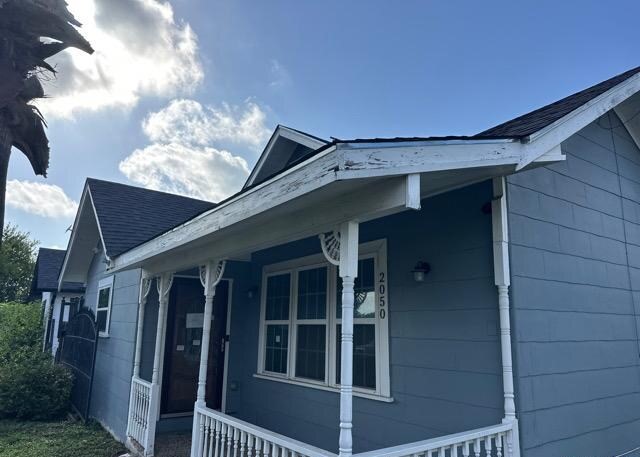 2050 Cincinnati Avenue Property Photo 4