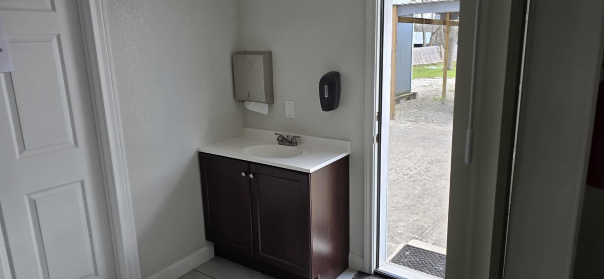 110 Rockleigh Place Property Photo 19