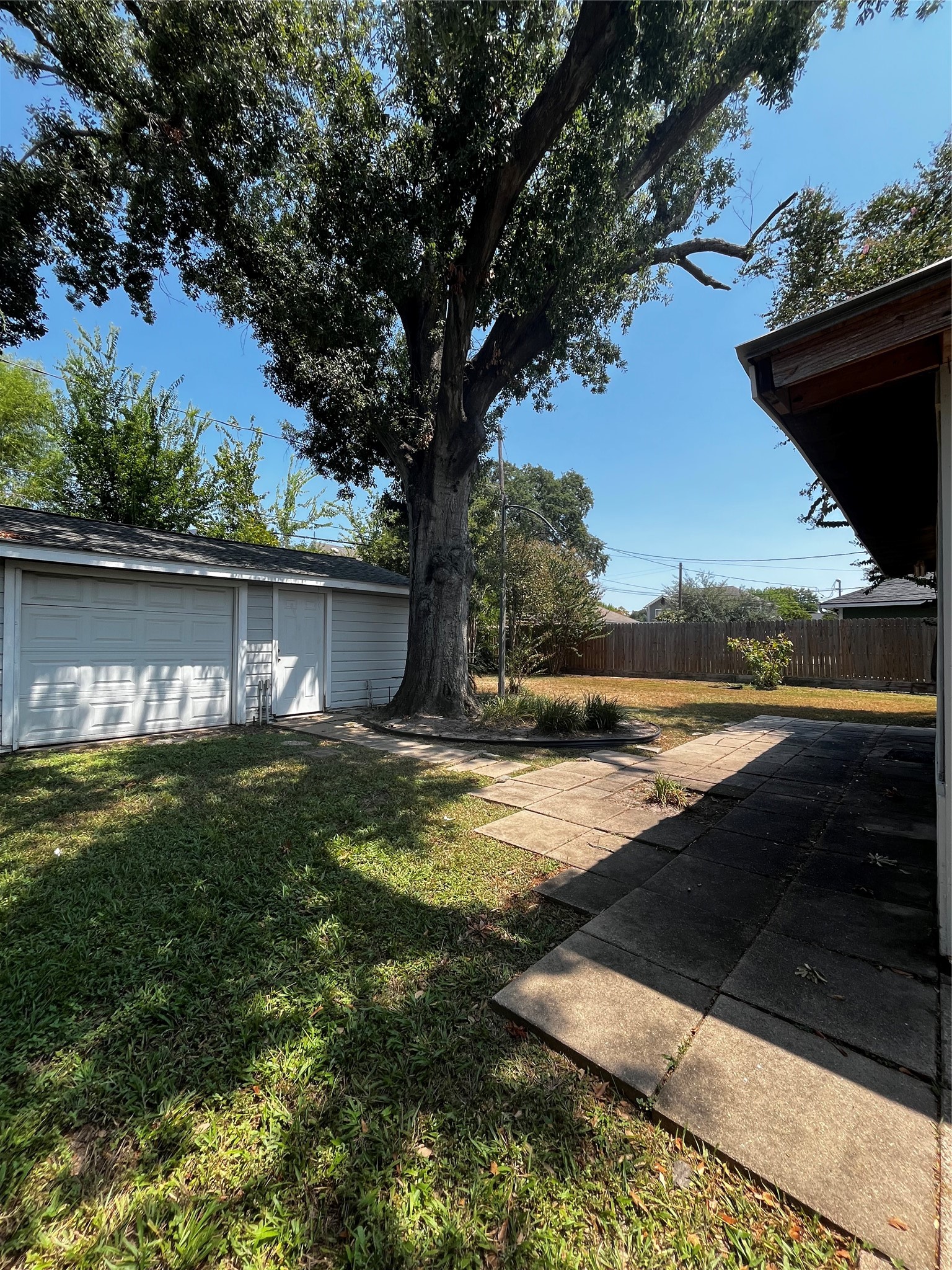 6506 Clawson Street Property Photo 2