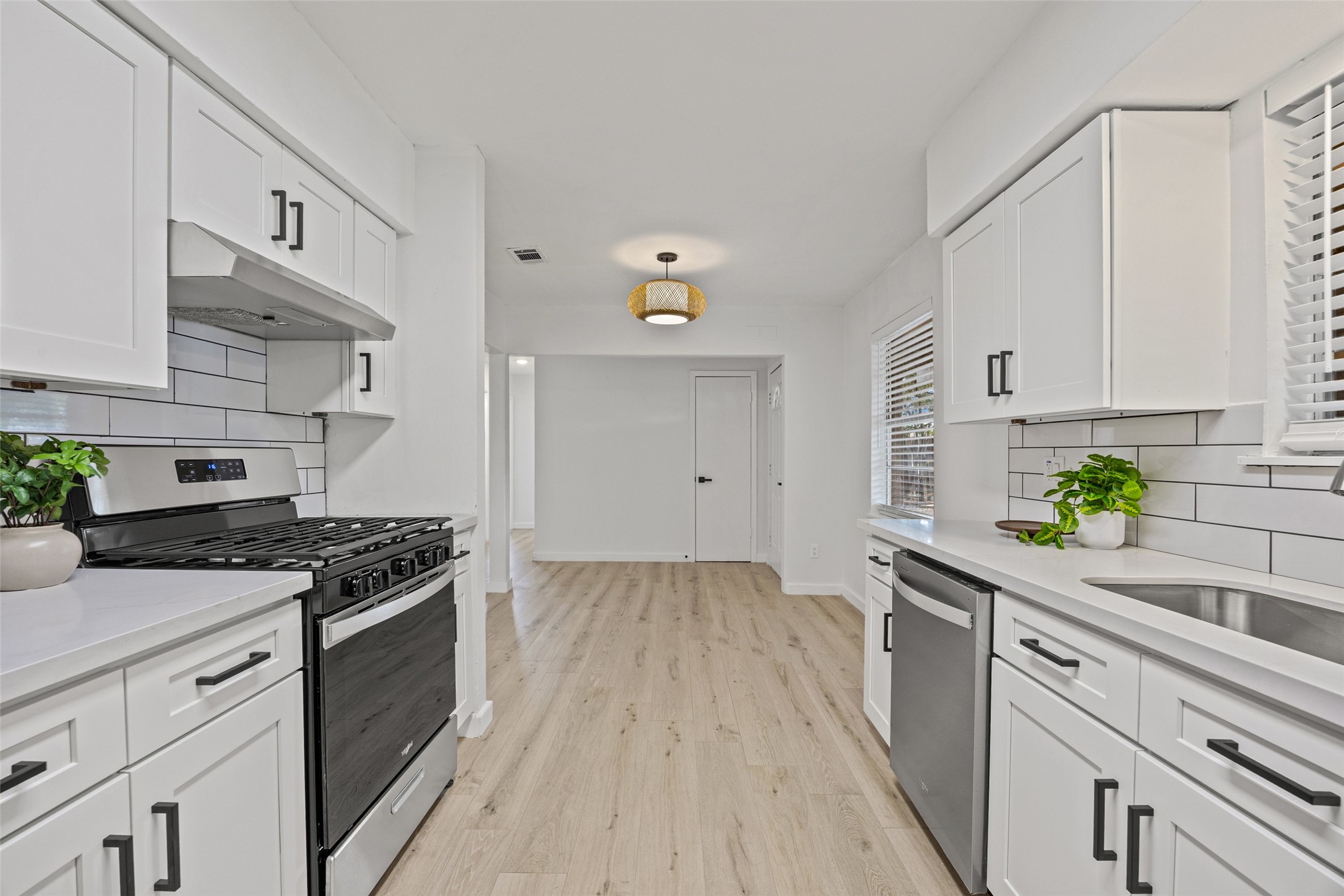 1400 Saint Edwards Drive Property Photo 3