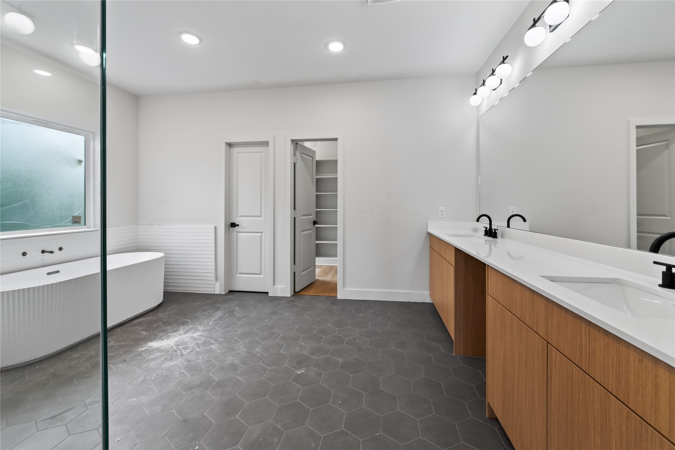 14101 Bridgeport Property Photo 22