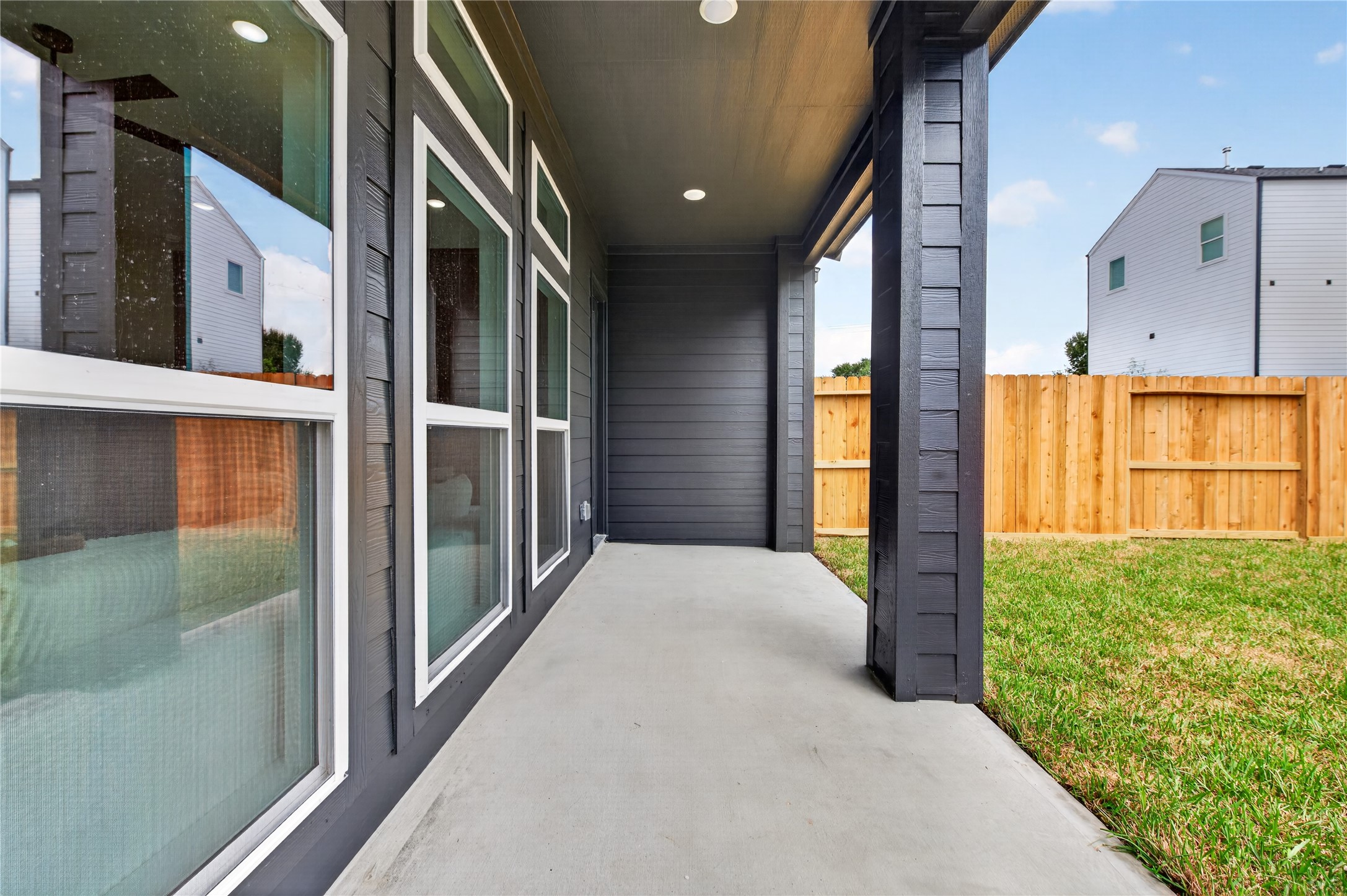 14101 Bridgeport Property Photo 35