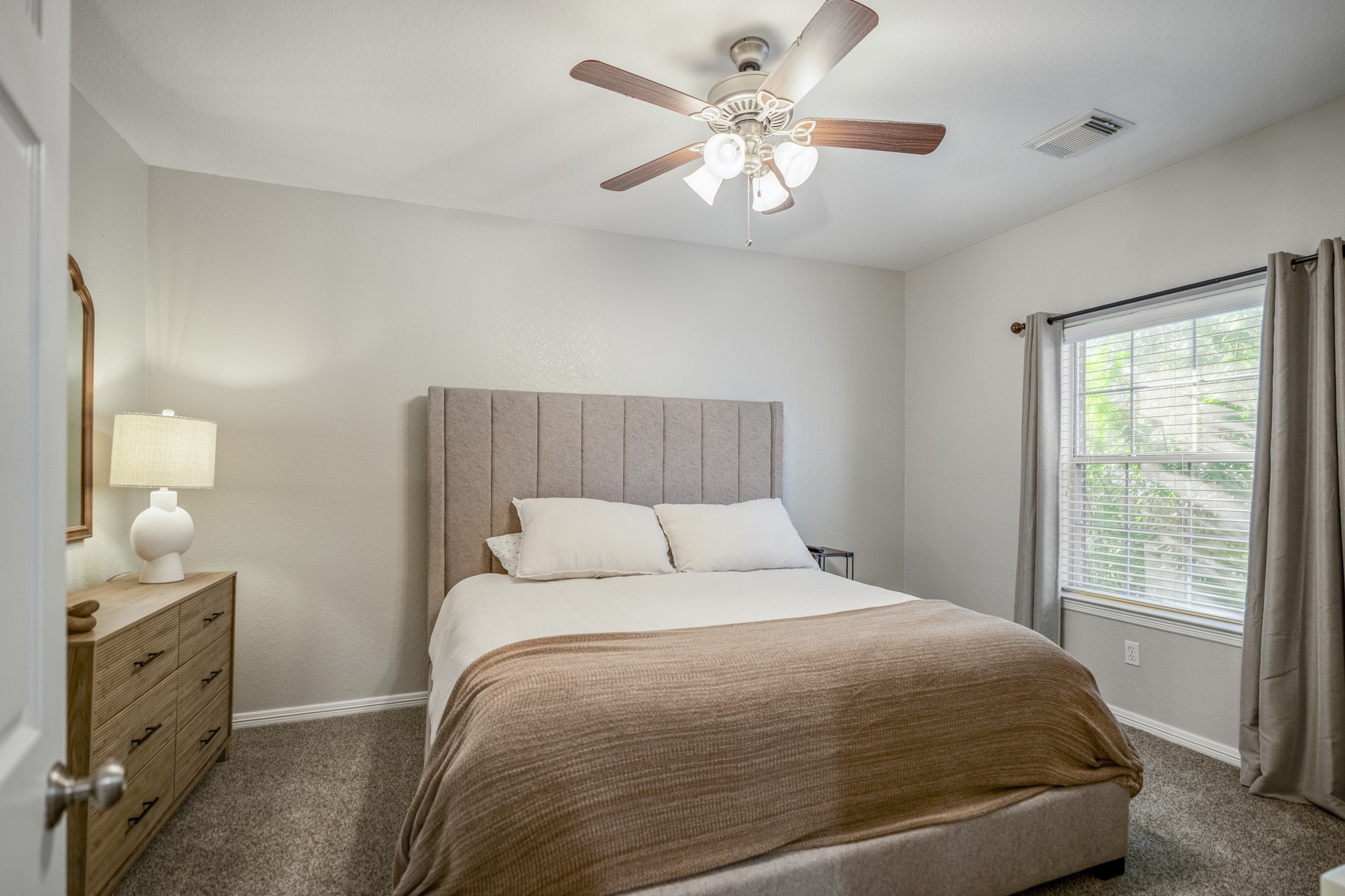 1607 Noble Pointe Drive Property Photo 31