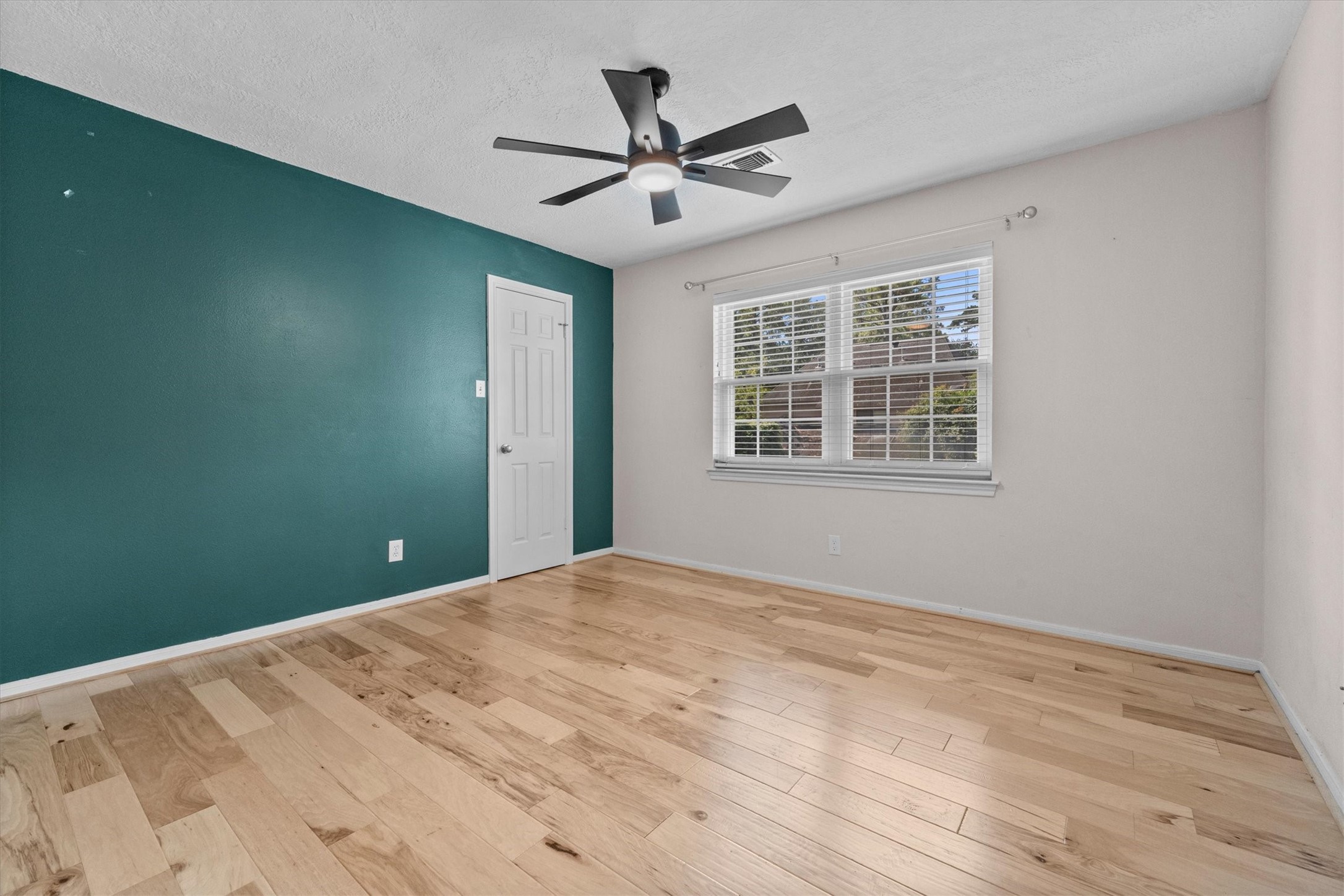 9527 Enstone Circle Property Photo 31