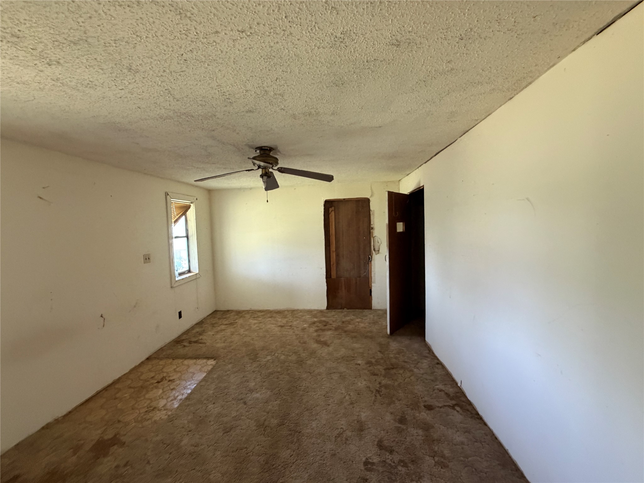 612 Hazel Street Property Photo 6