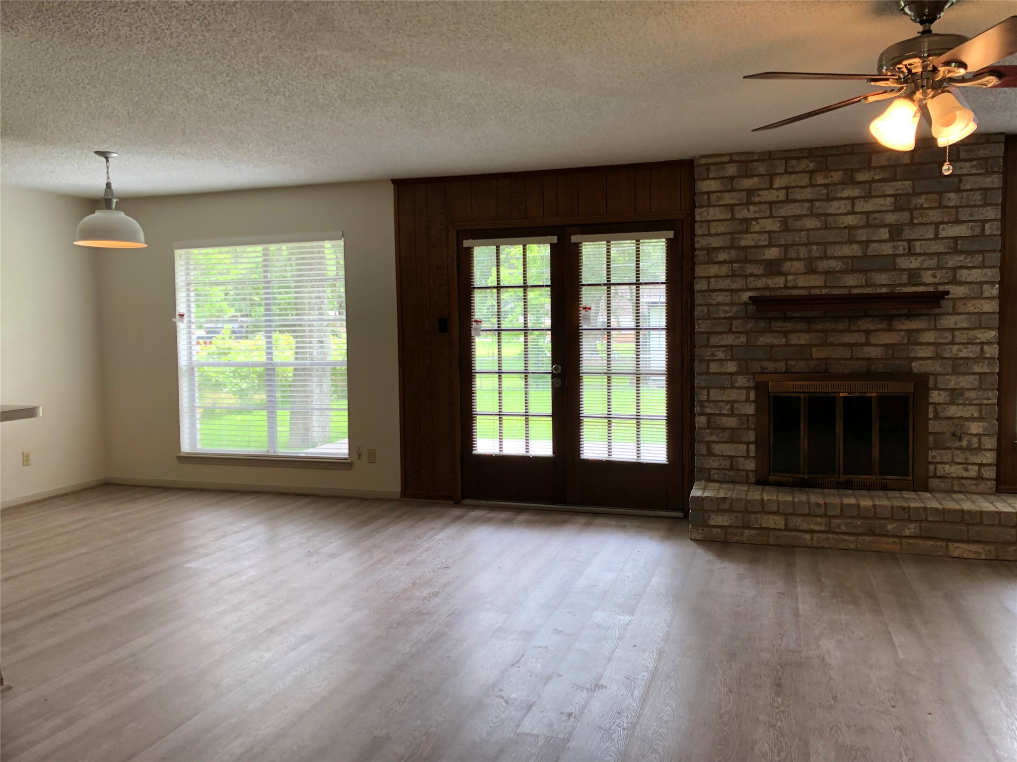 303 Dogwood Street Property Photo 8
