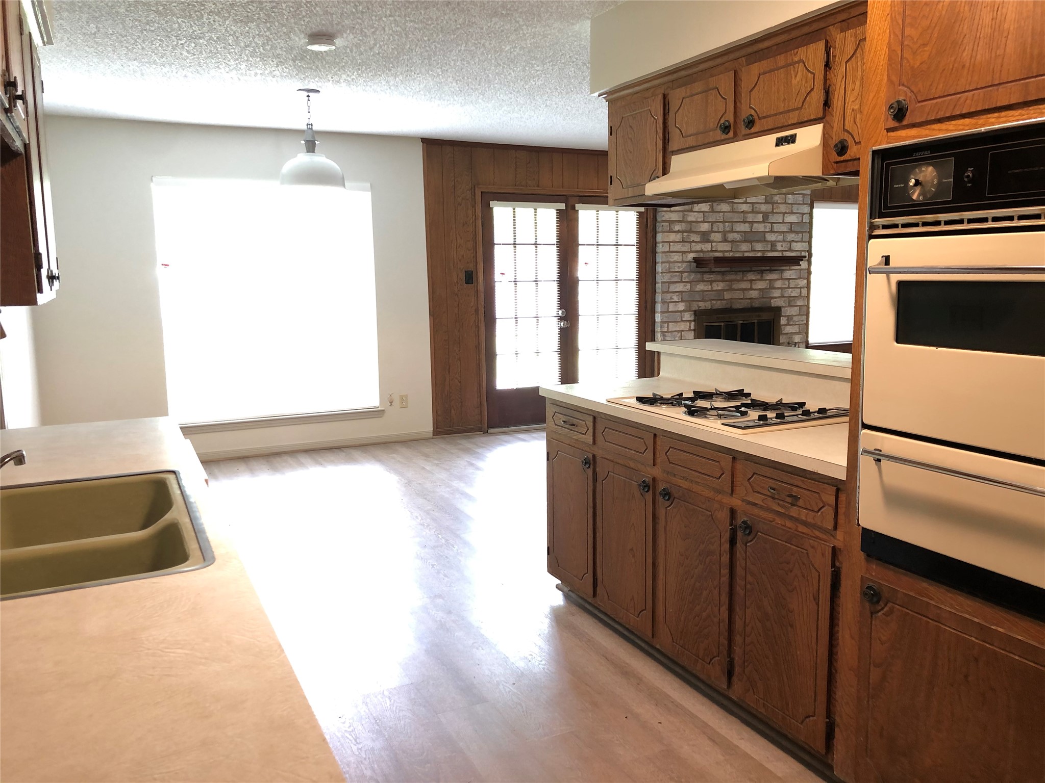 303 Dogwood Street Property Photo 10