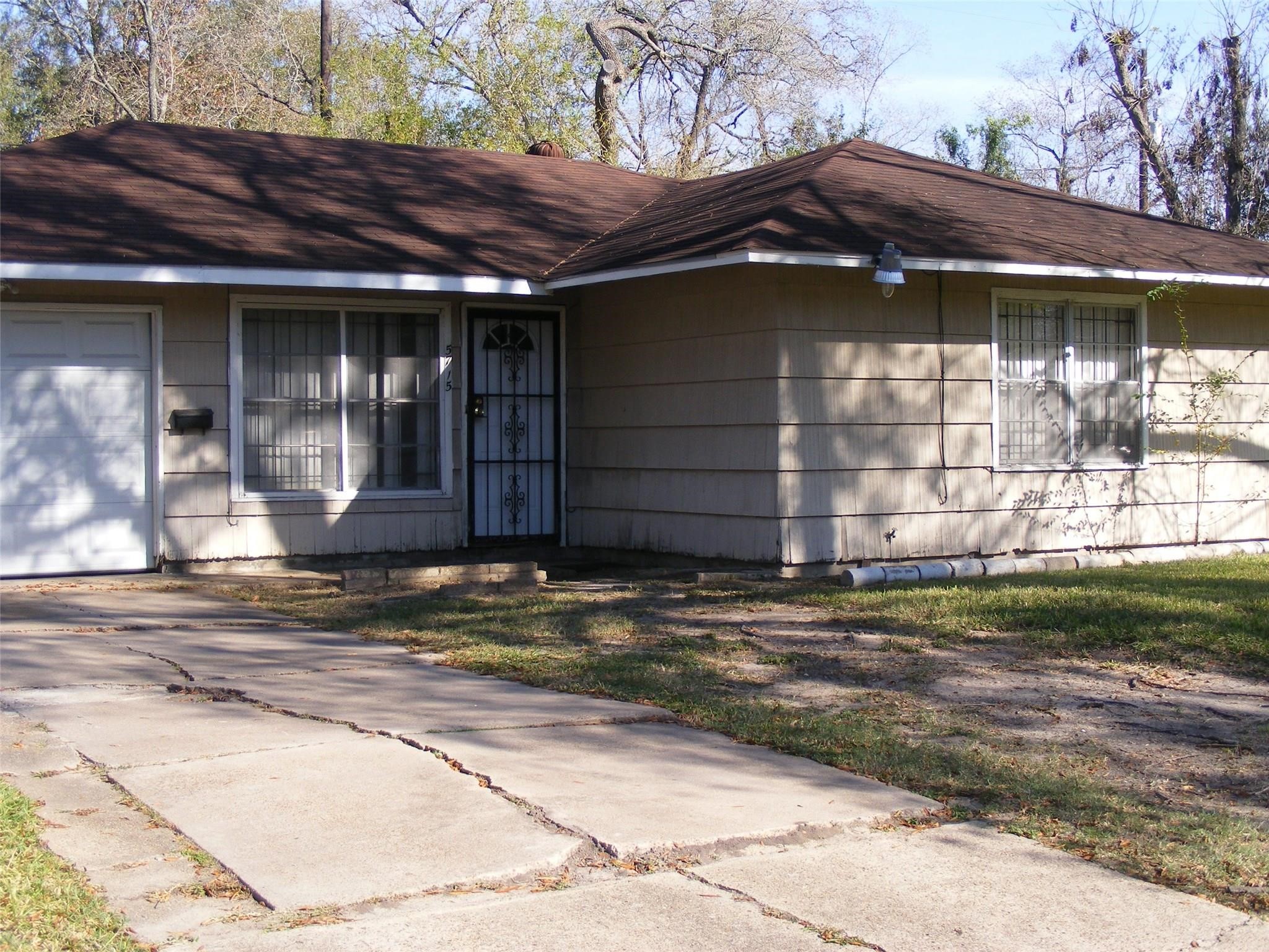 5715 Westover Street Property Photo 7