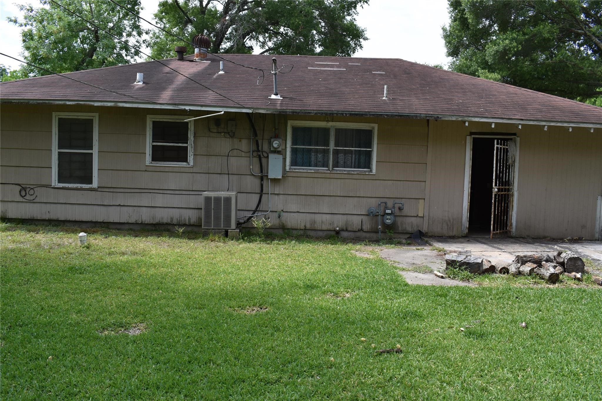 5715 Westover Street Property Photo 11