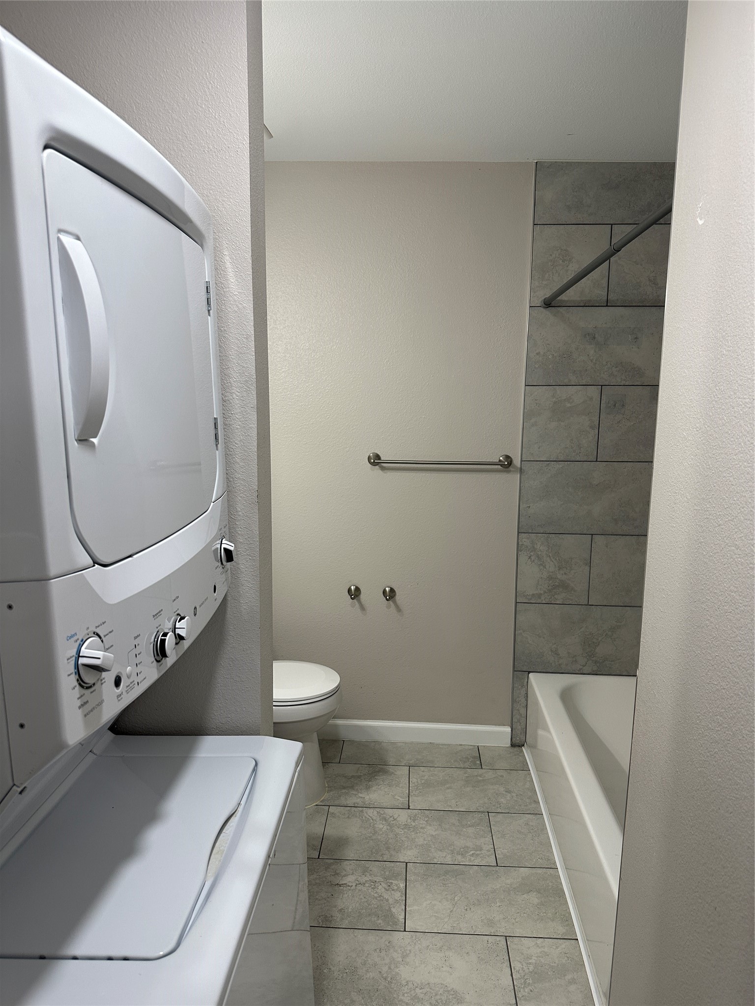 2922 Randolph Road 7 Property Photo 8