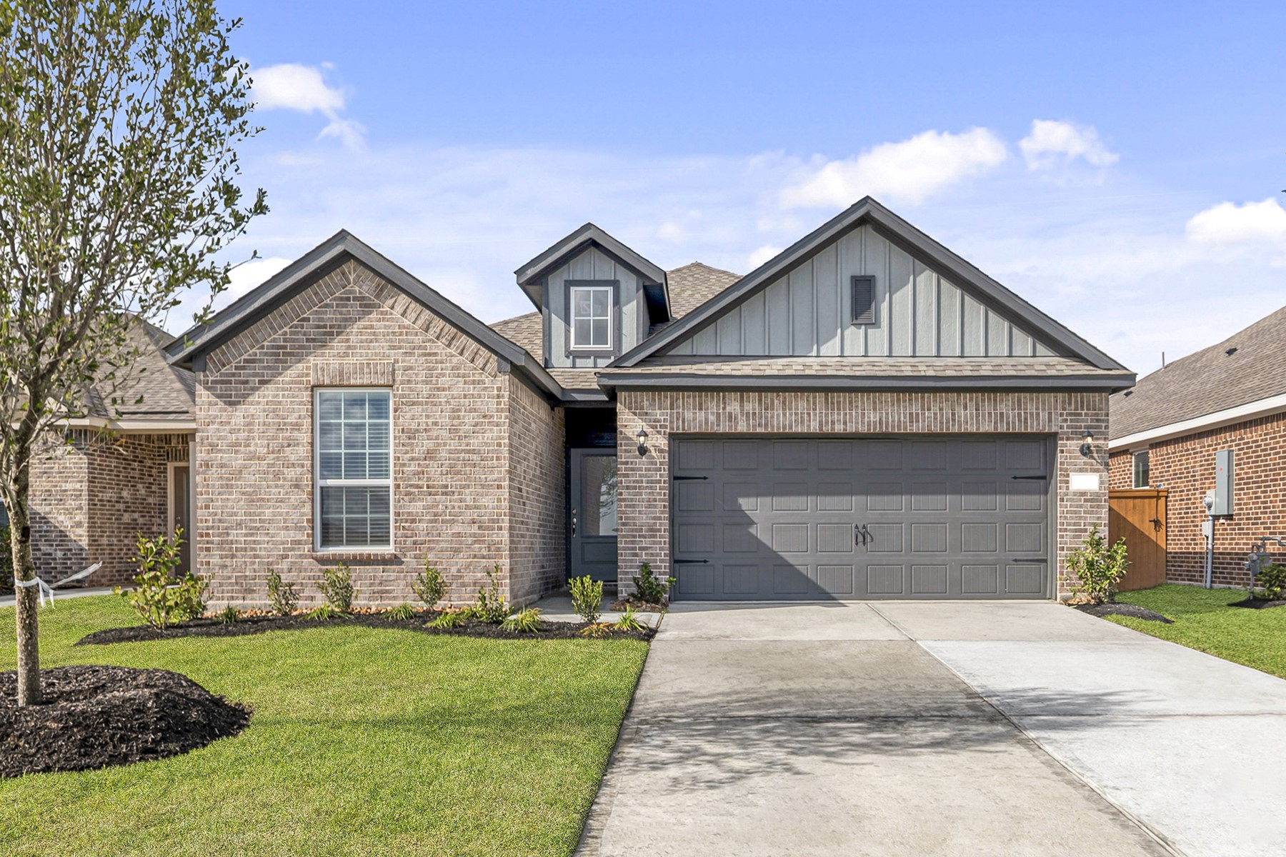 1115 Campside Drive Property Photo 1