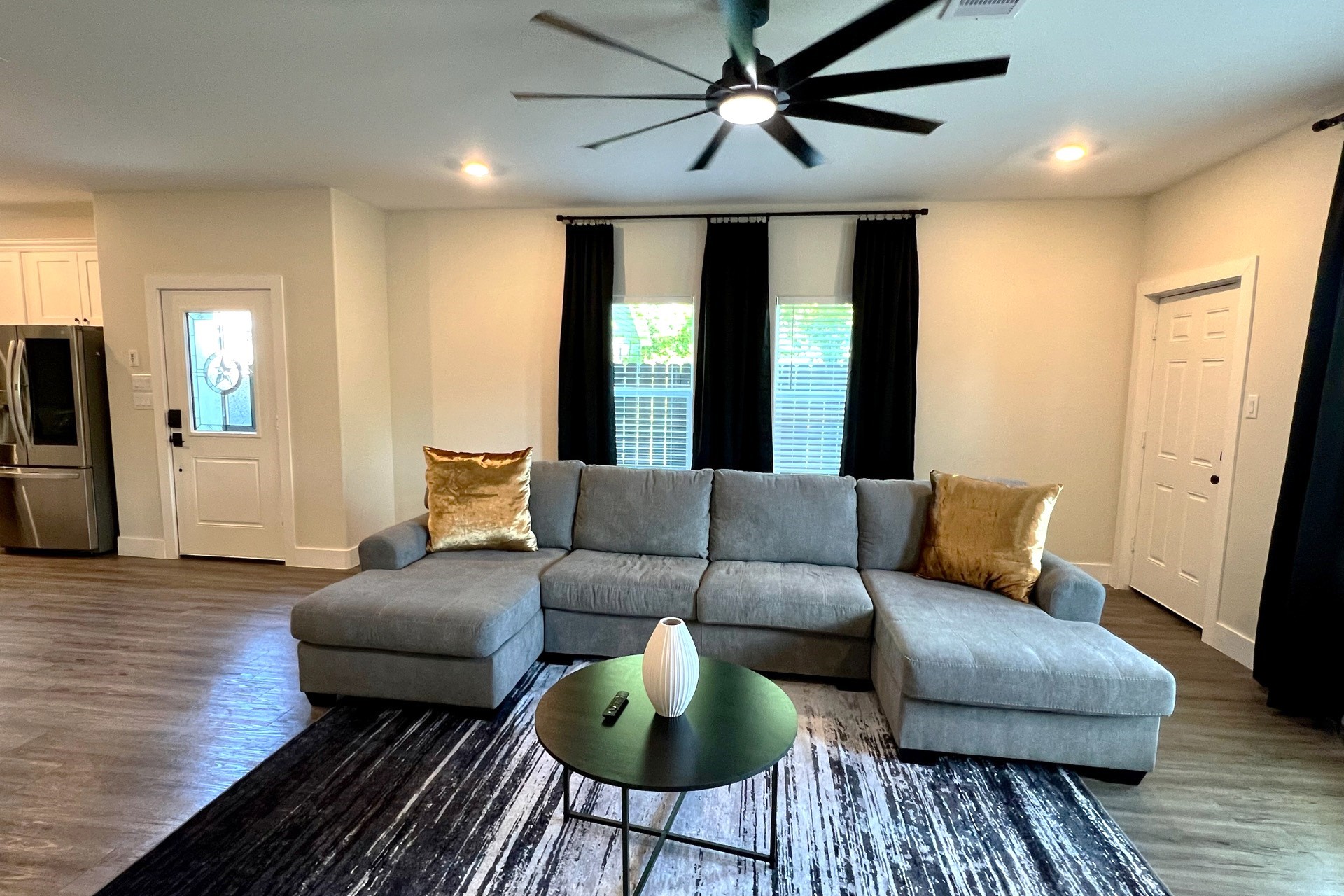 4509 Teton Street Property Photo 4