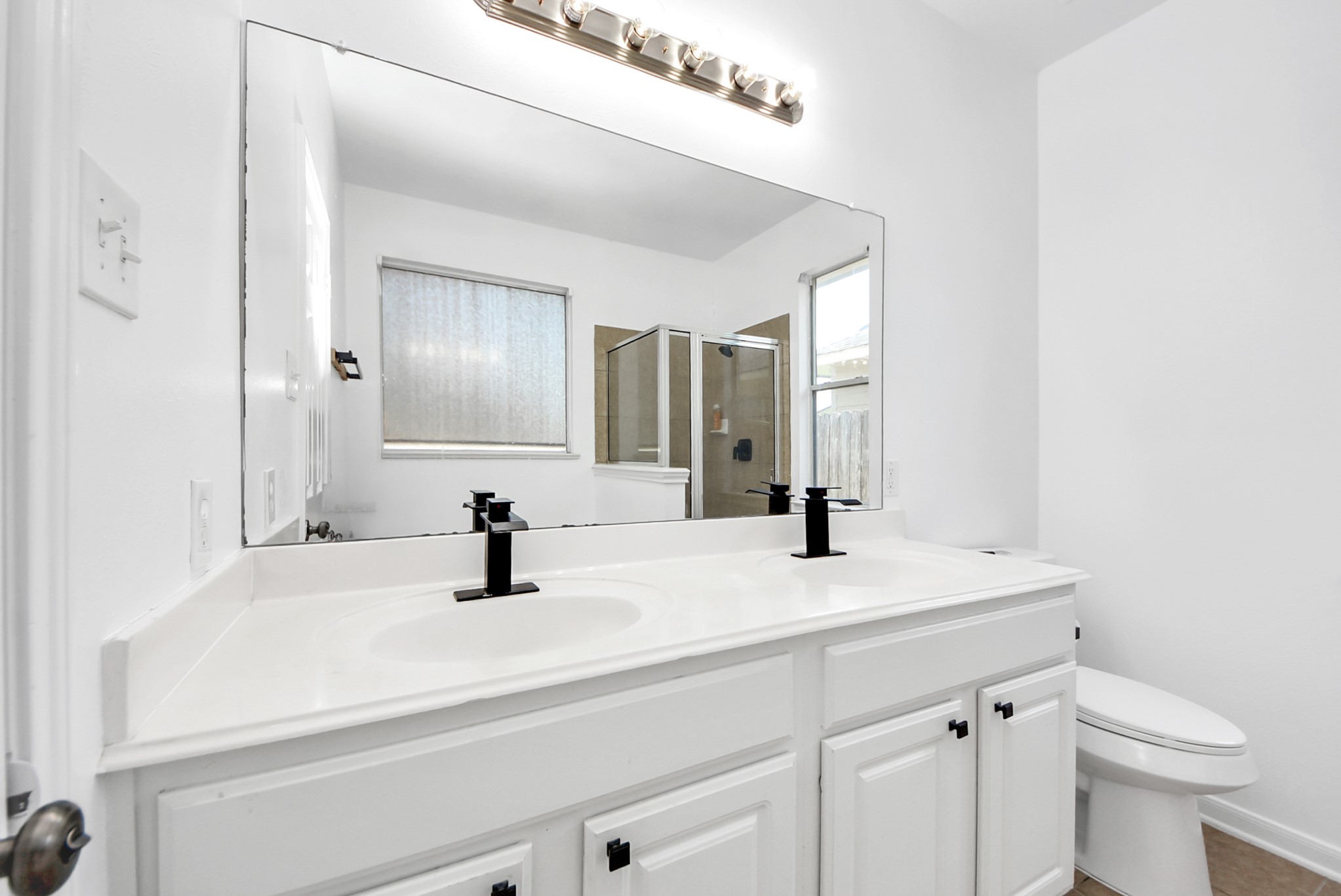 7330 Jacobs Well Drive Property Photo 14