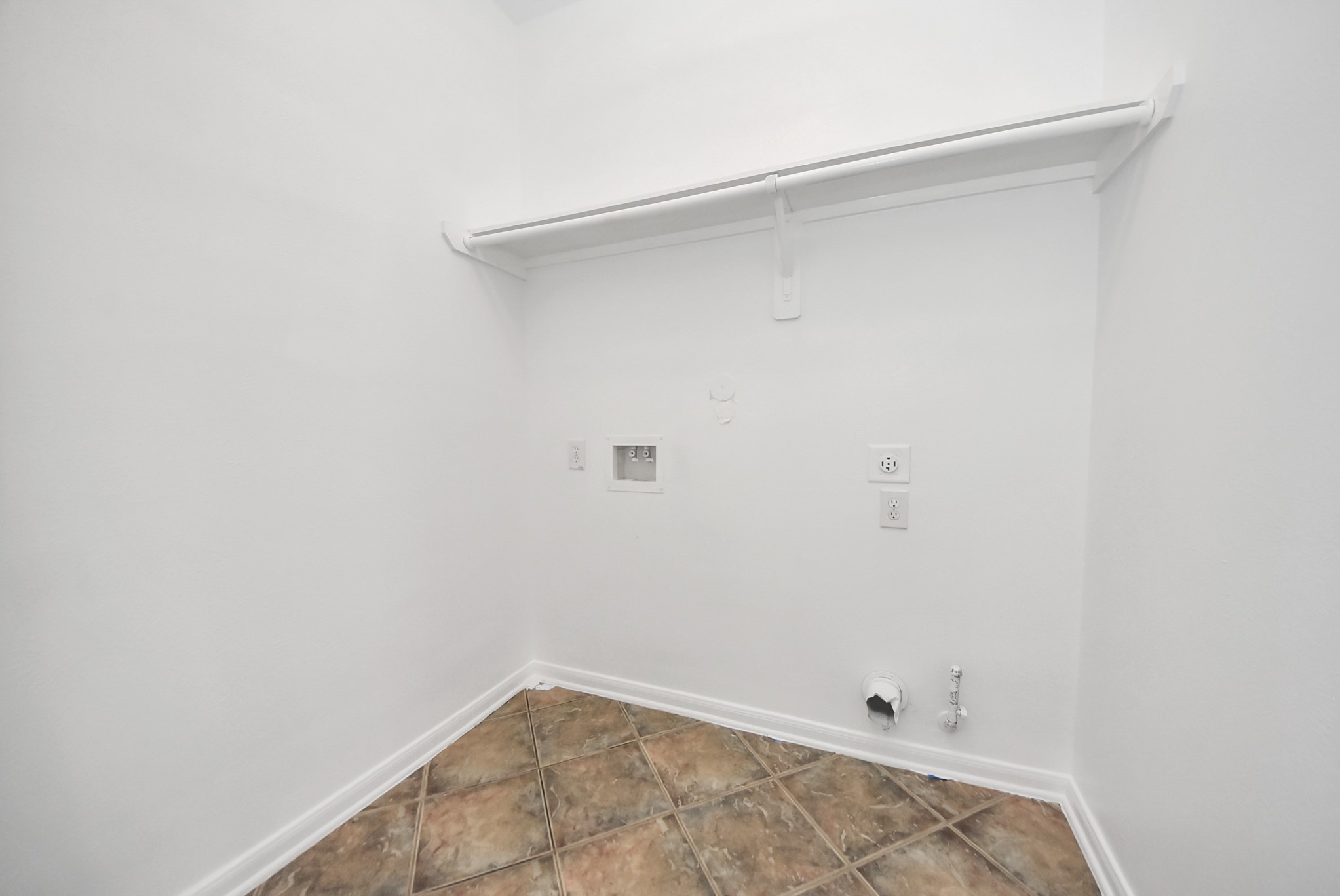7330 Jacobs Well Drive Property Photo 16