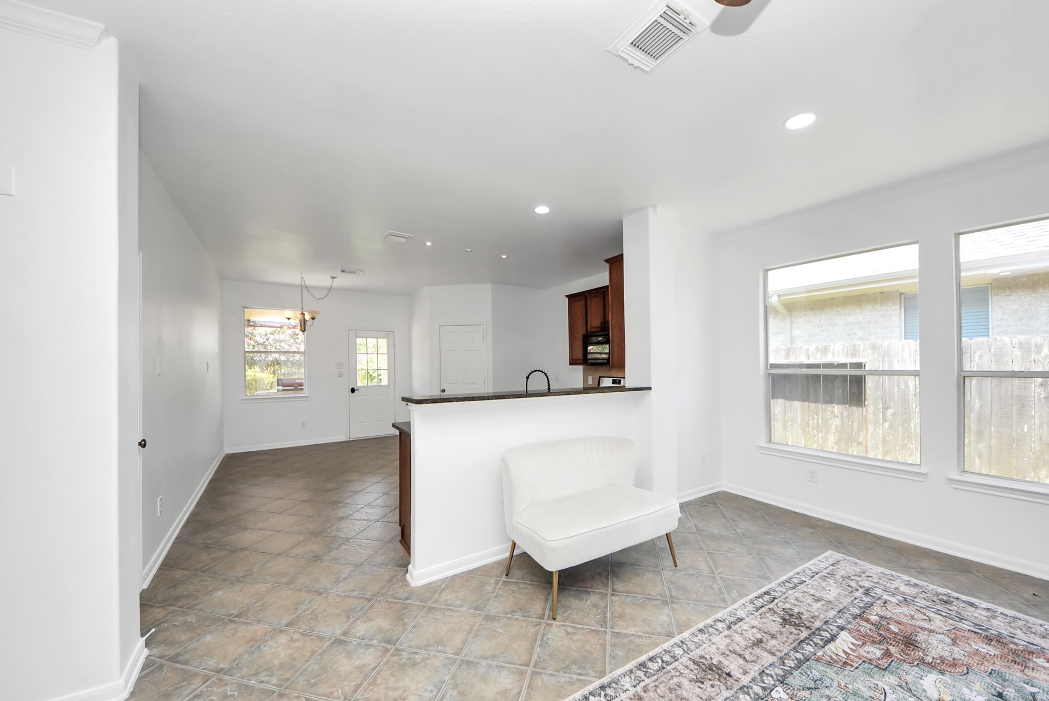 7330 Jacobs Well Drive Property Photo 18