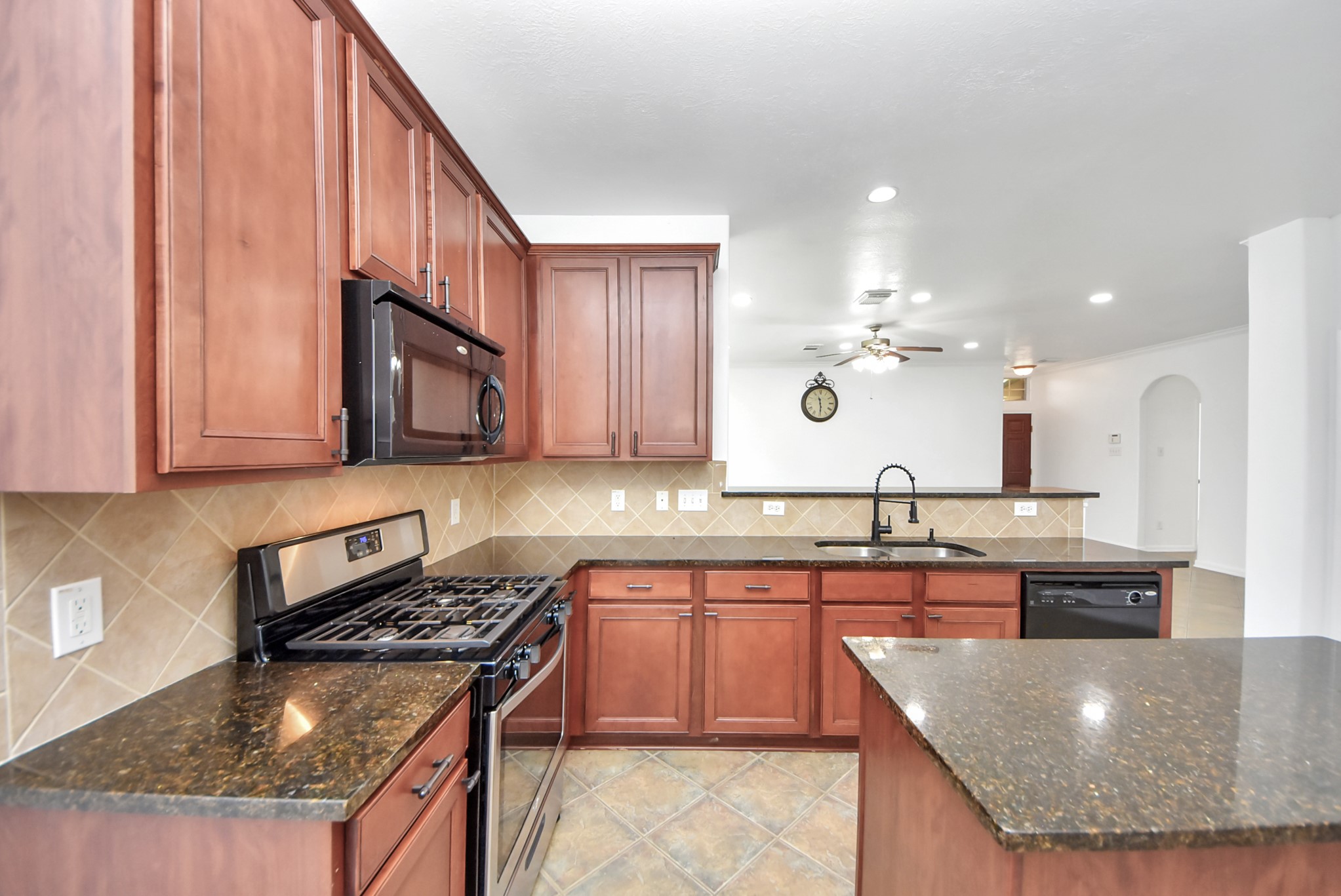 7330 Jacobs Well Drive Property Photo 21