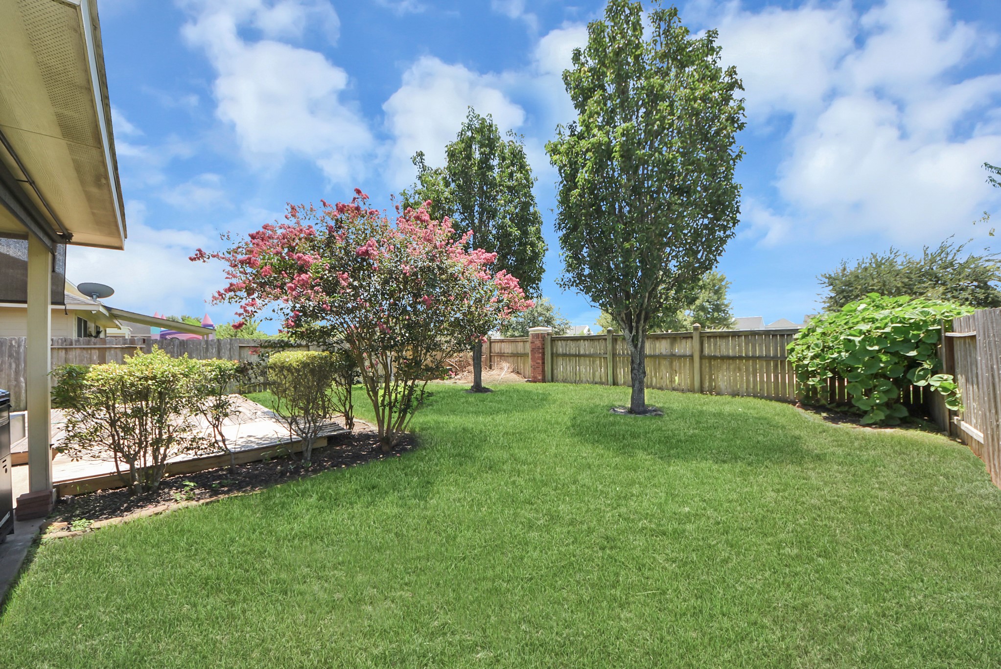 7330 Jacobs Well Drive Property Photo 22