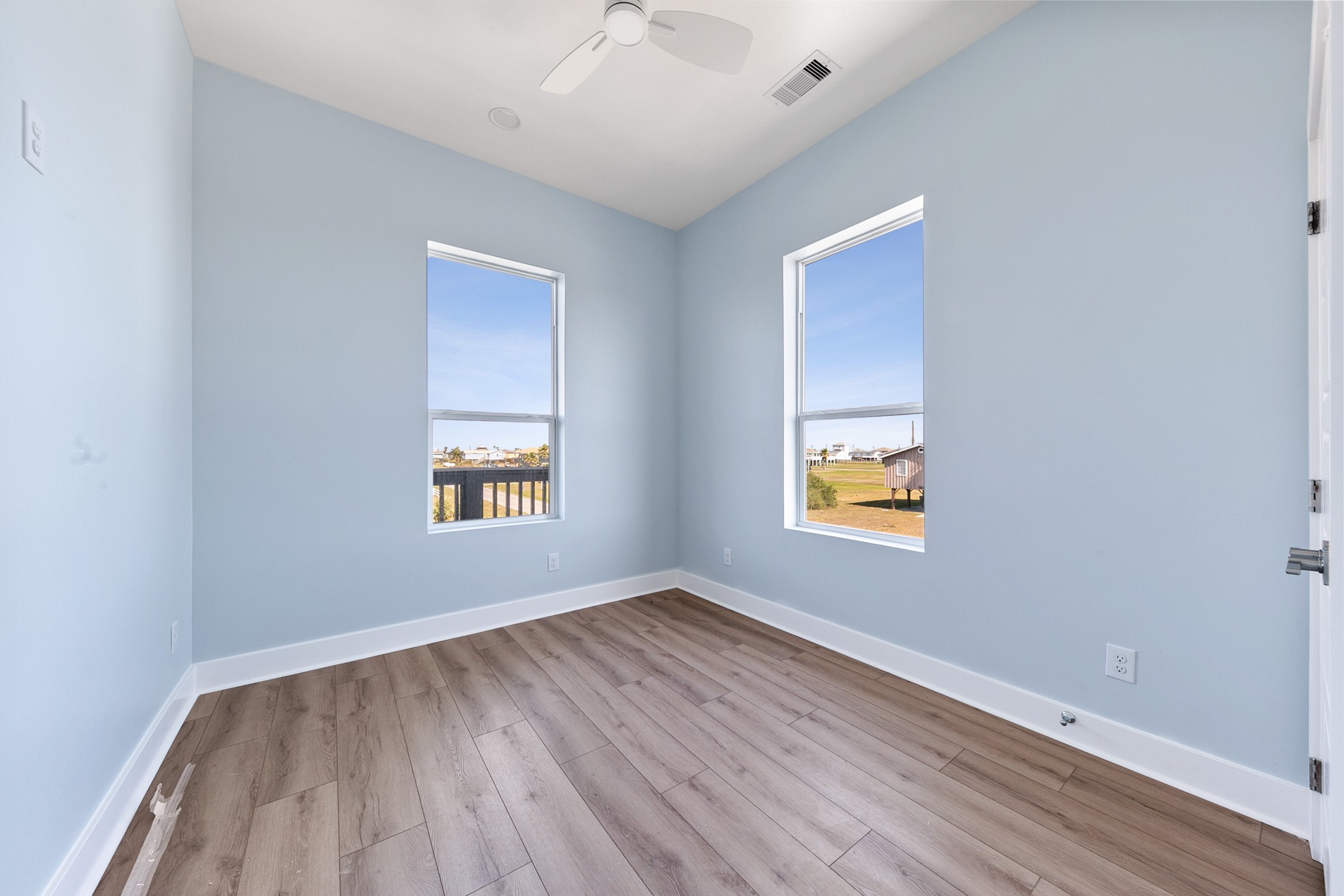 4026 5th Street Property Photo 12