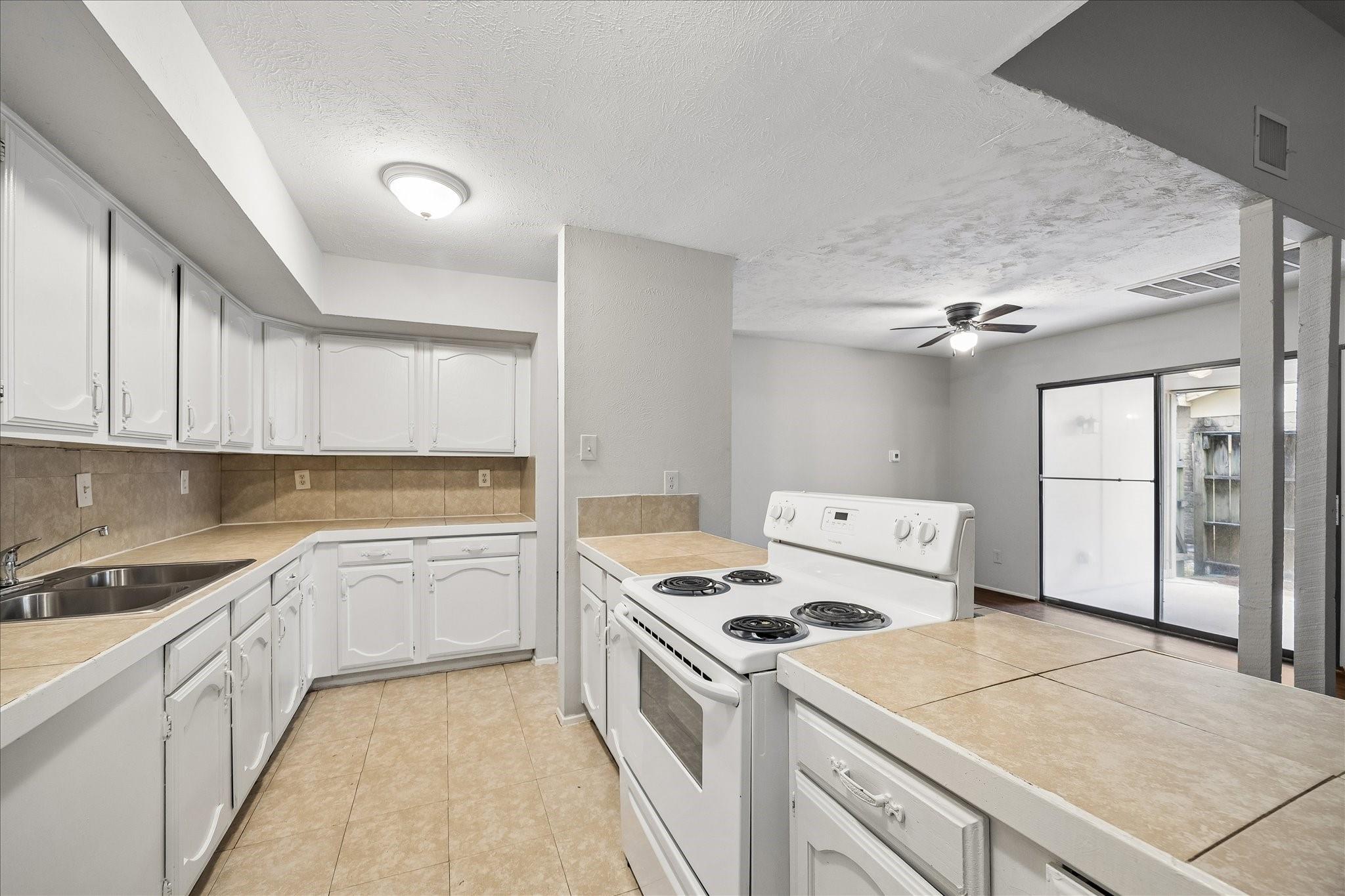 15627 Summer Briar Court, Missouri City Tx 77489 Property Photo 4