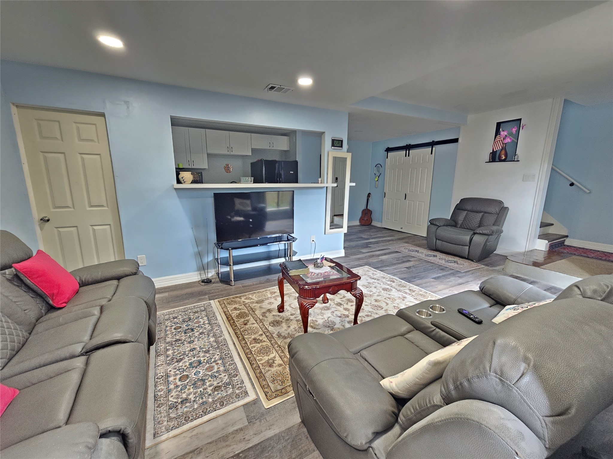 9321 Pagewood Lane Property Photo 3