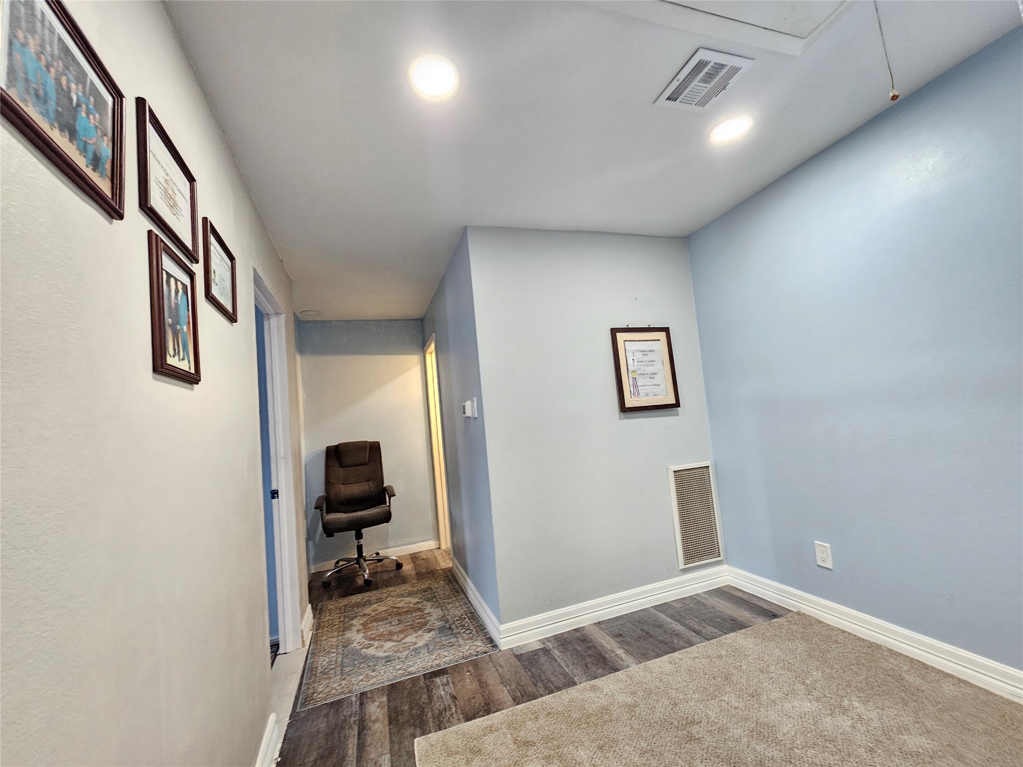 9321 Pagewood Lane Property Photo 7