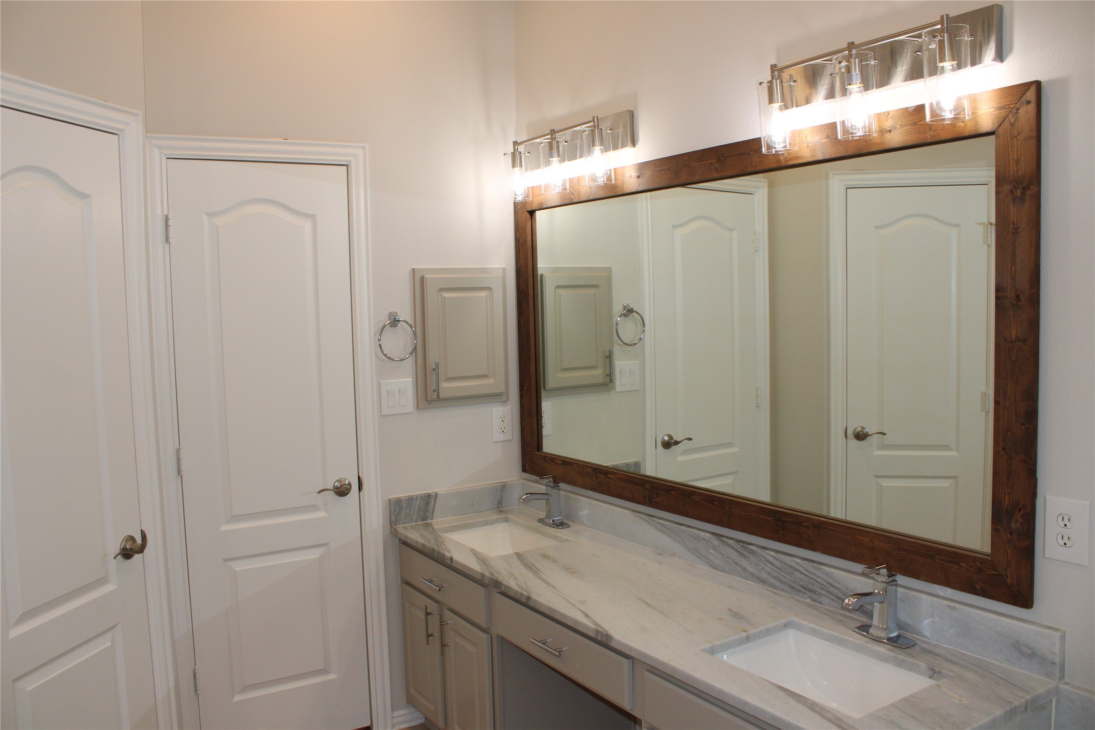 29802 S Legends Village Circle Property Photo 12