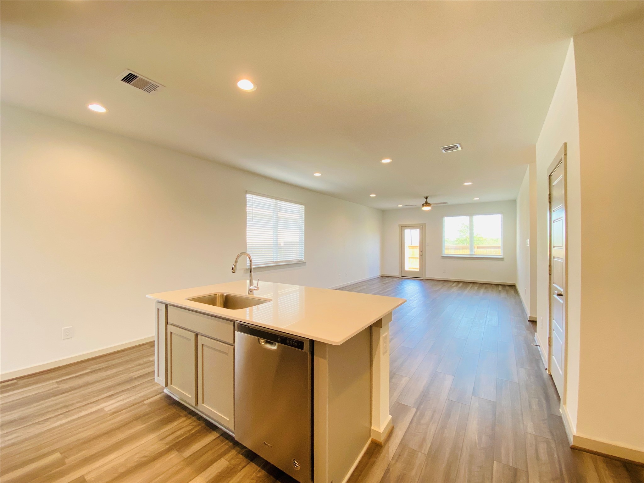 2811 Chancery Summit Court Property Photo 7