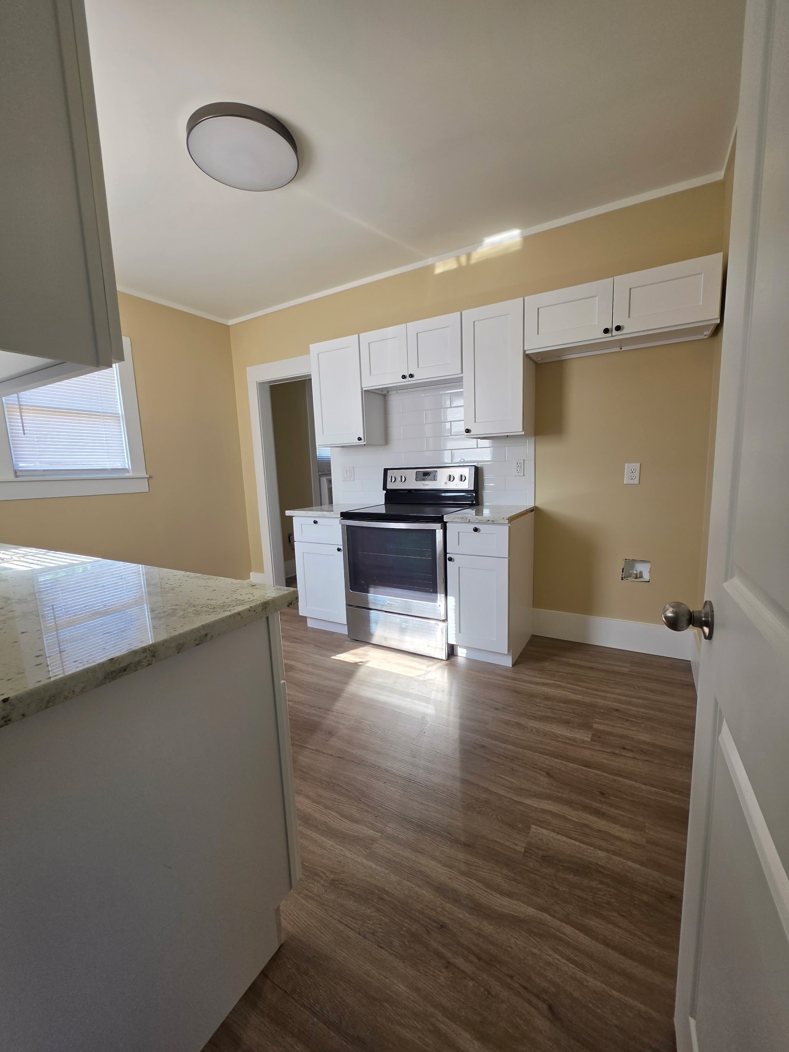700 Burleson Street Property Photo 6