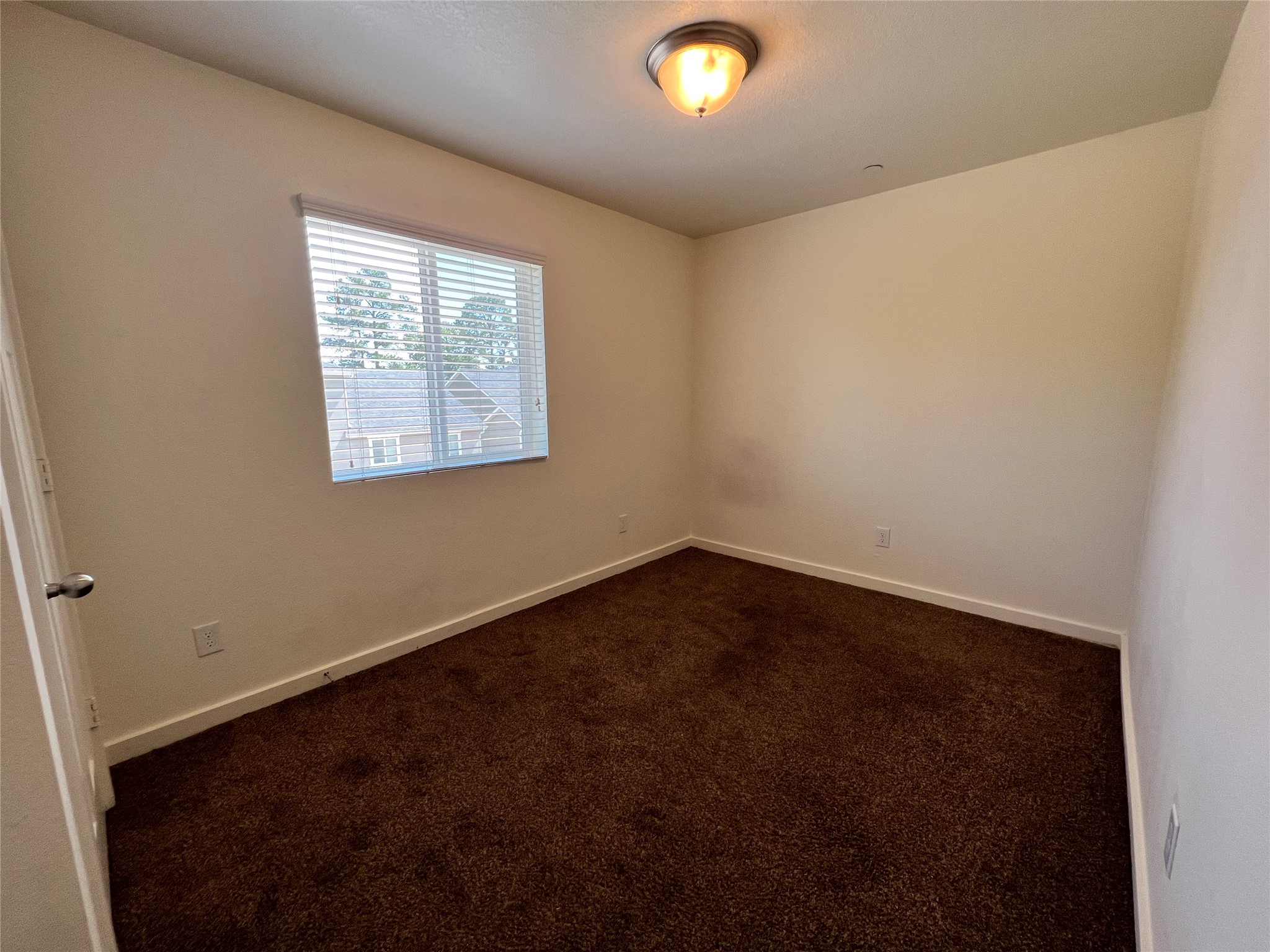10535 Mills Road 5d Property Photo 9