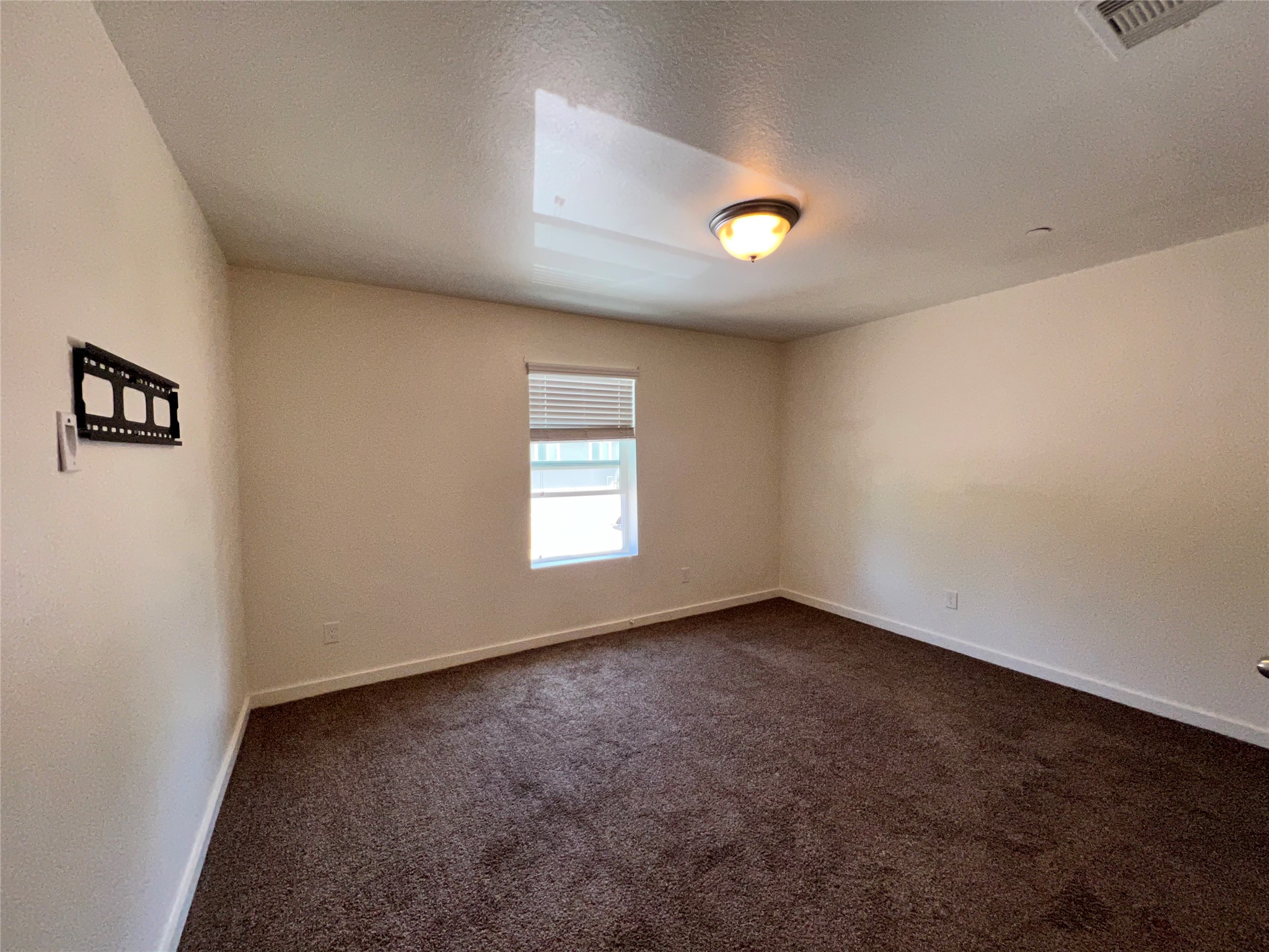 10535 Mills Road 5d Property Photo 13