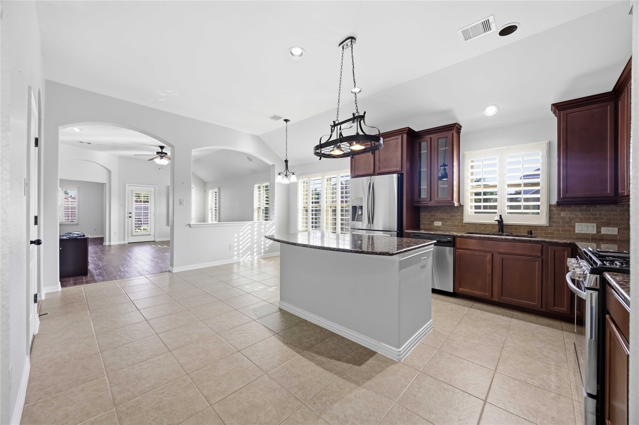 601 Dunlavy Lane Property Photo 12