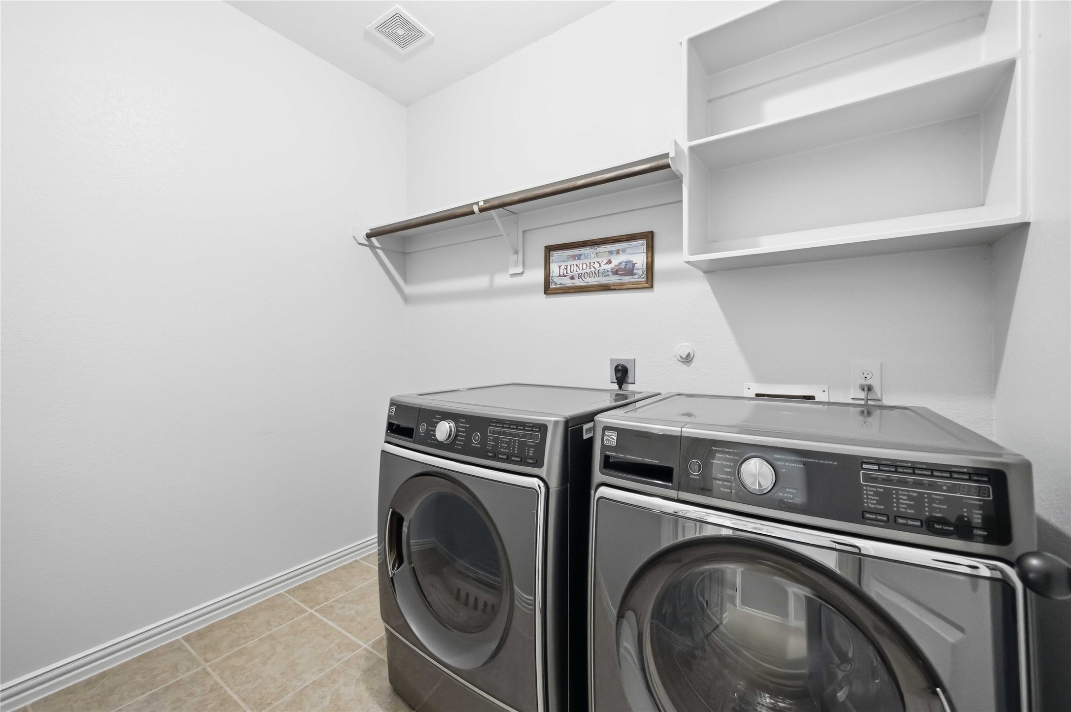601 Dunlavy Lane Property Photo 16