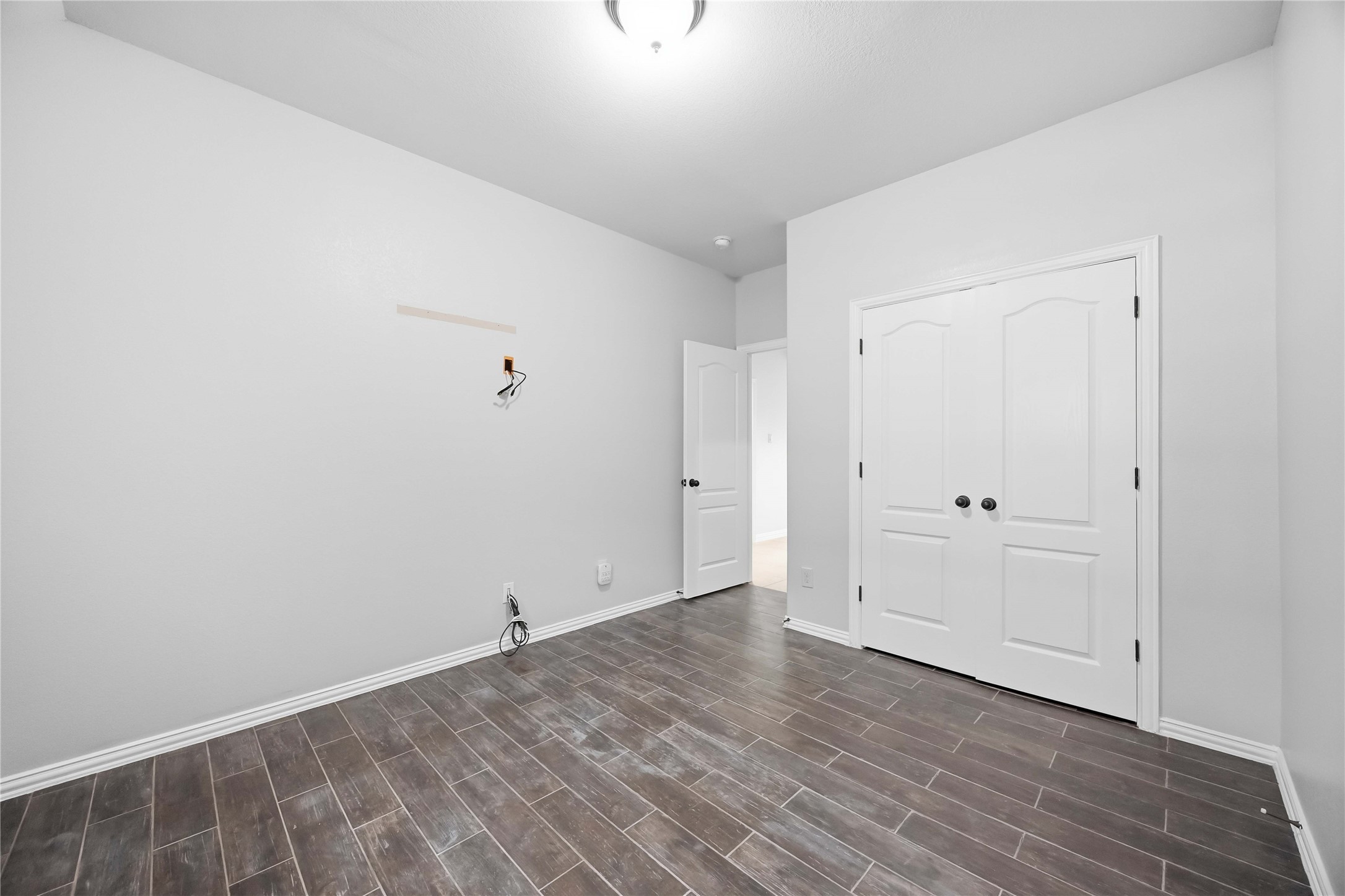 601 Dunlavy Lane Property Photo 18