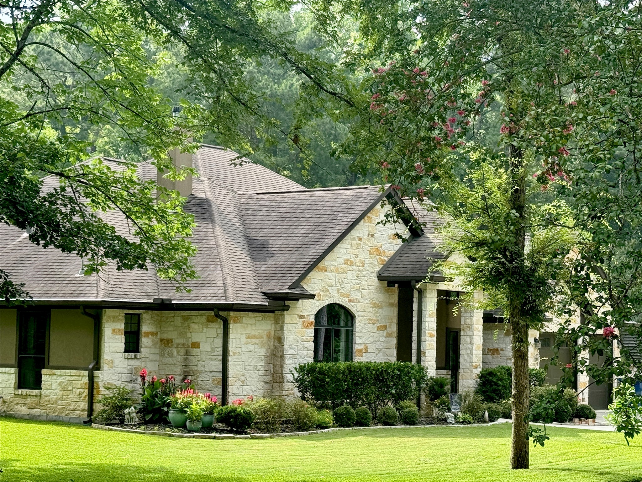 200 Harbor Run Drive Property Photo 2