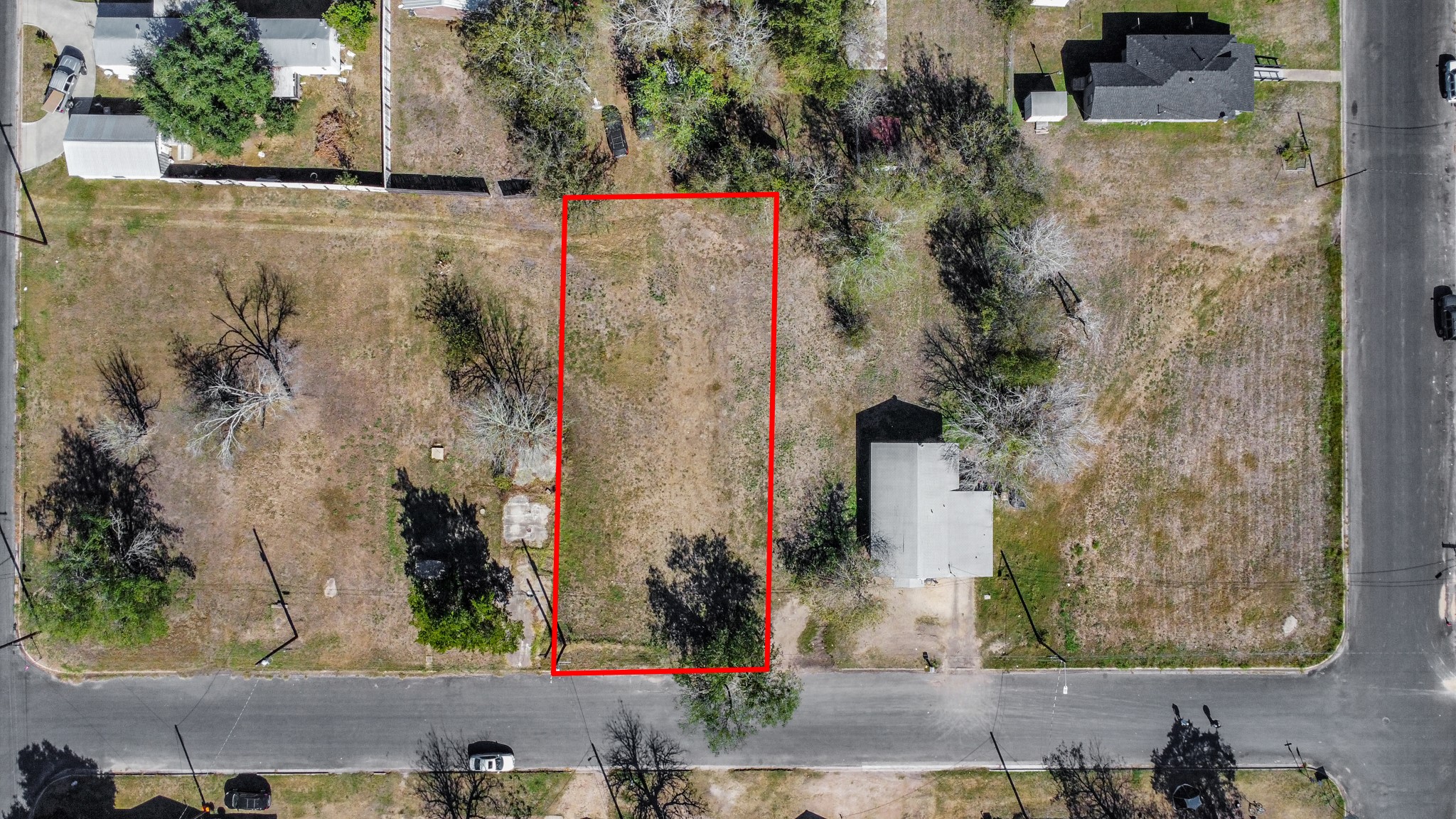 311 E Grange Street Property Photo 9