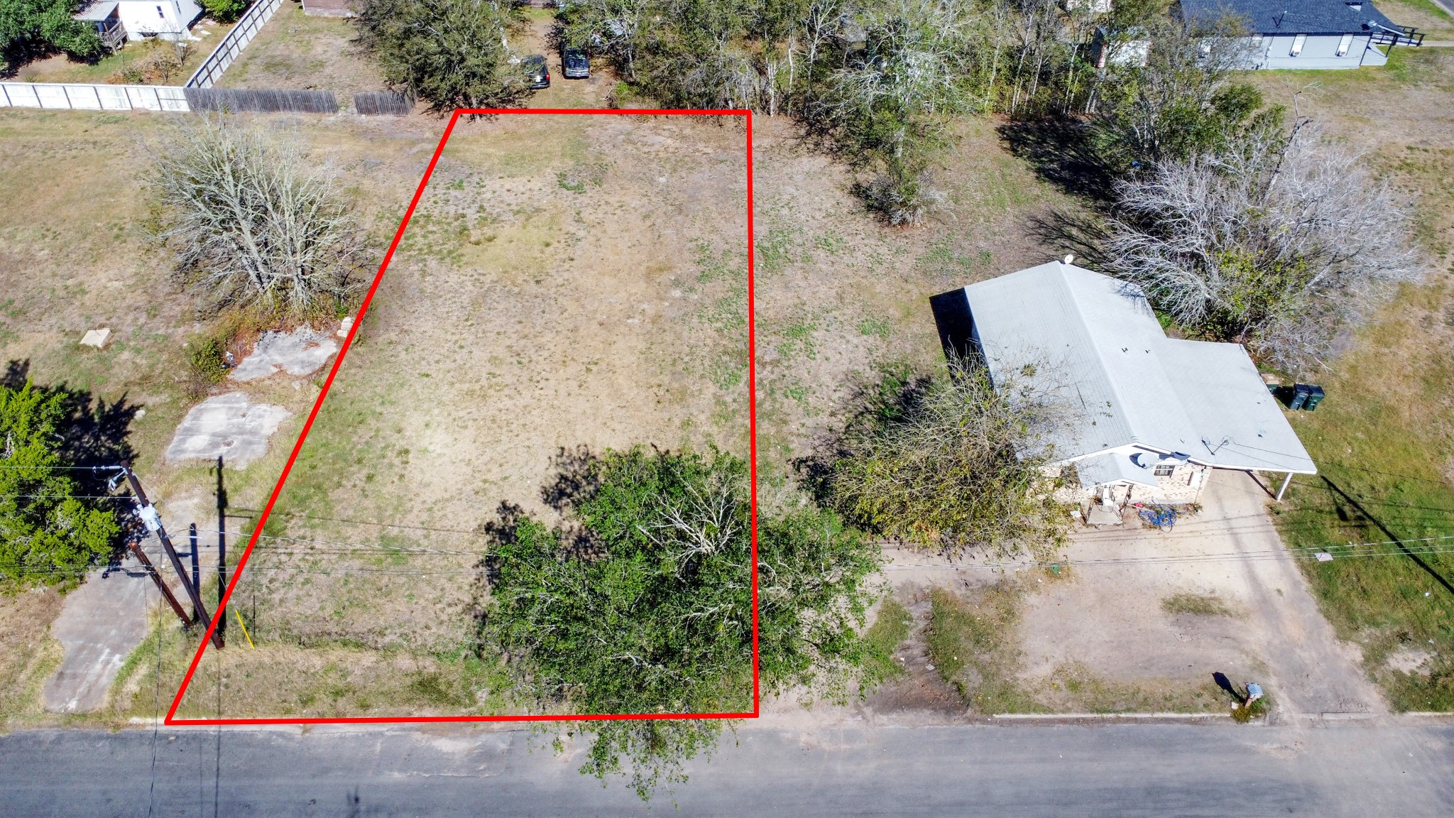 311 E Grange Street Property Photo 24