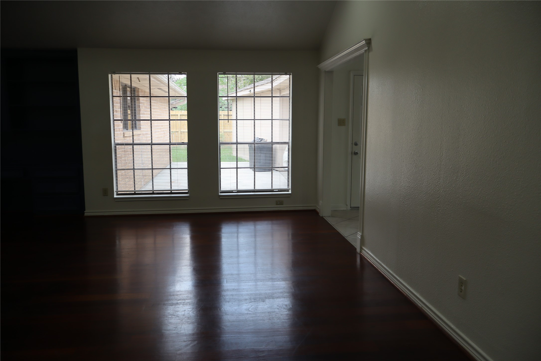 9911 Sagegreen Drive Property Photo 7